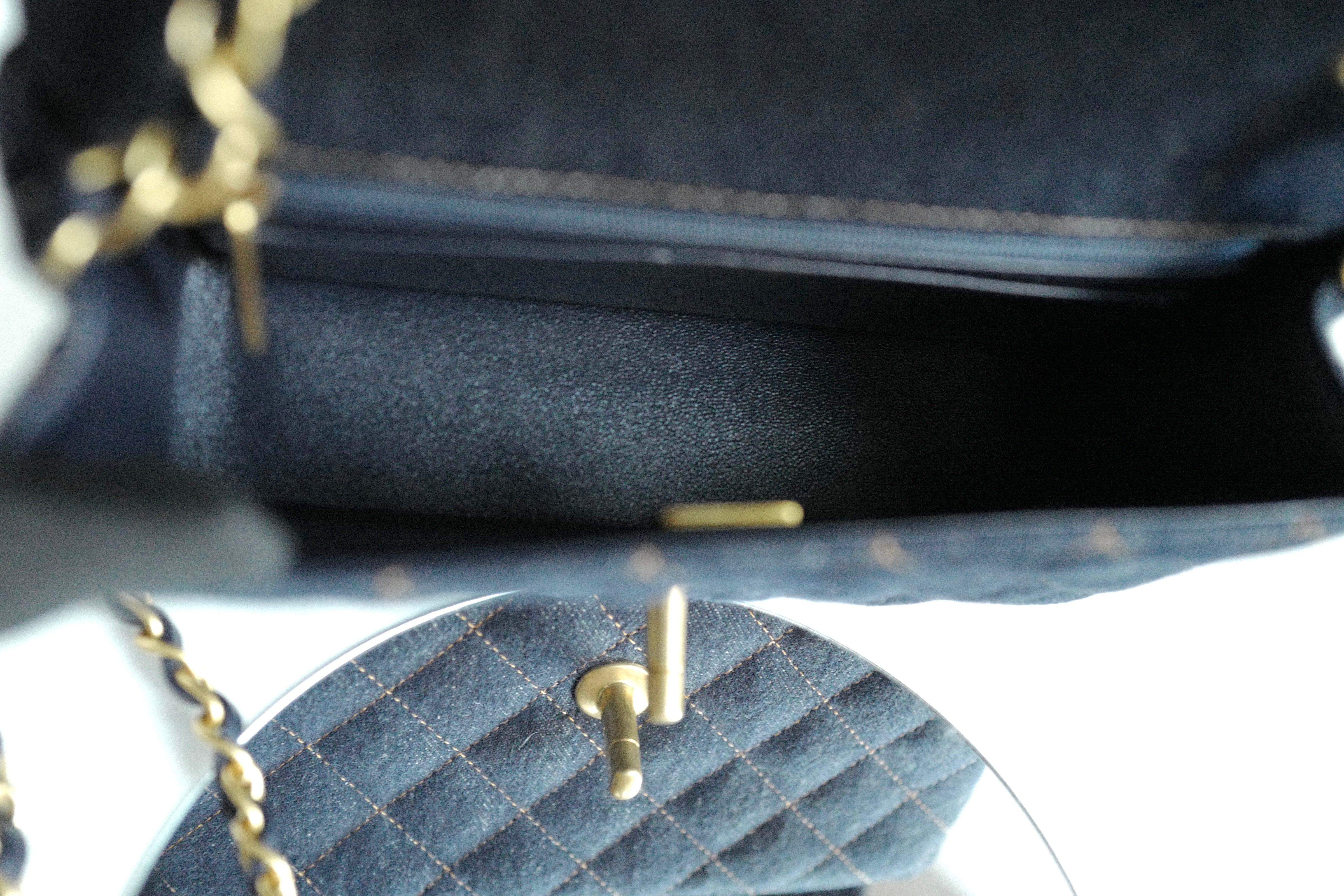 BNIB Chanel 25c Classic Mini Flap Bag in Denim Dark Blue Gold Hardware