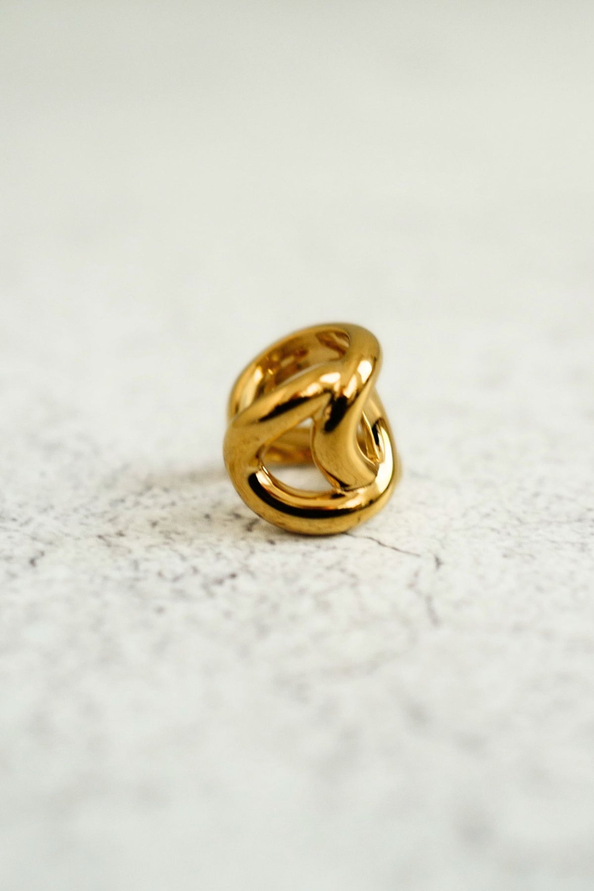 NEW Chanel 26K Ear Cuff Metal Gold Interlocking CC Logo Women Earring