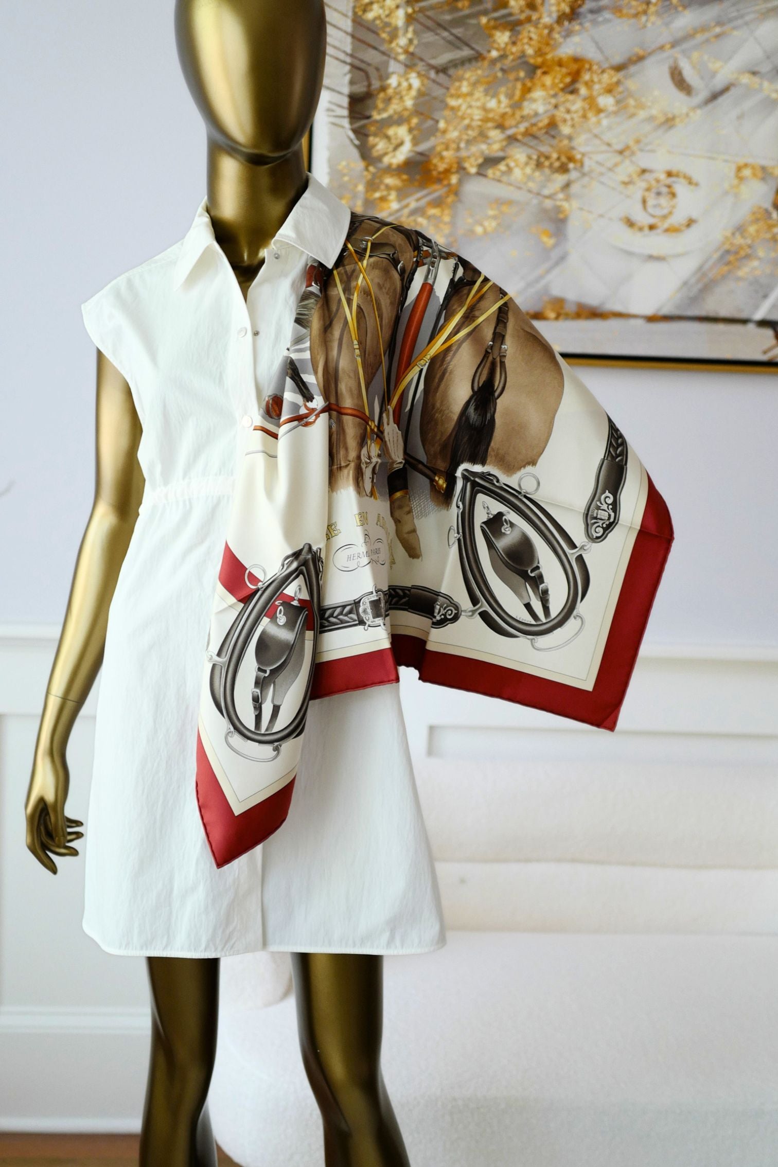 Hermès Scarf Attelage en Arbalete Forever Rouge Cuit/Grège/Alezan 100% Silk 90