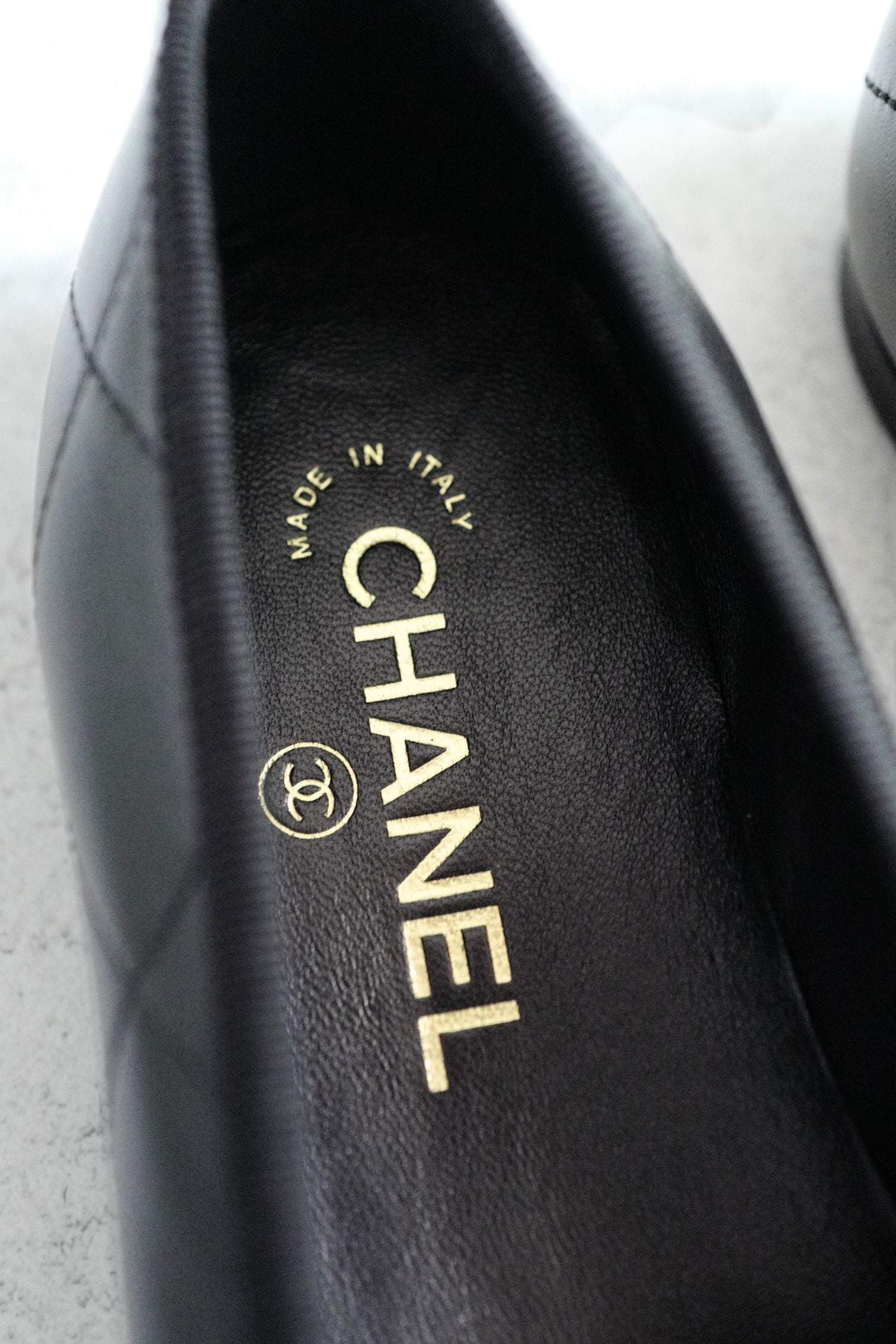 Chanel 26M Coco Beach Ballet Flats Black Lambskin Size 37.5