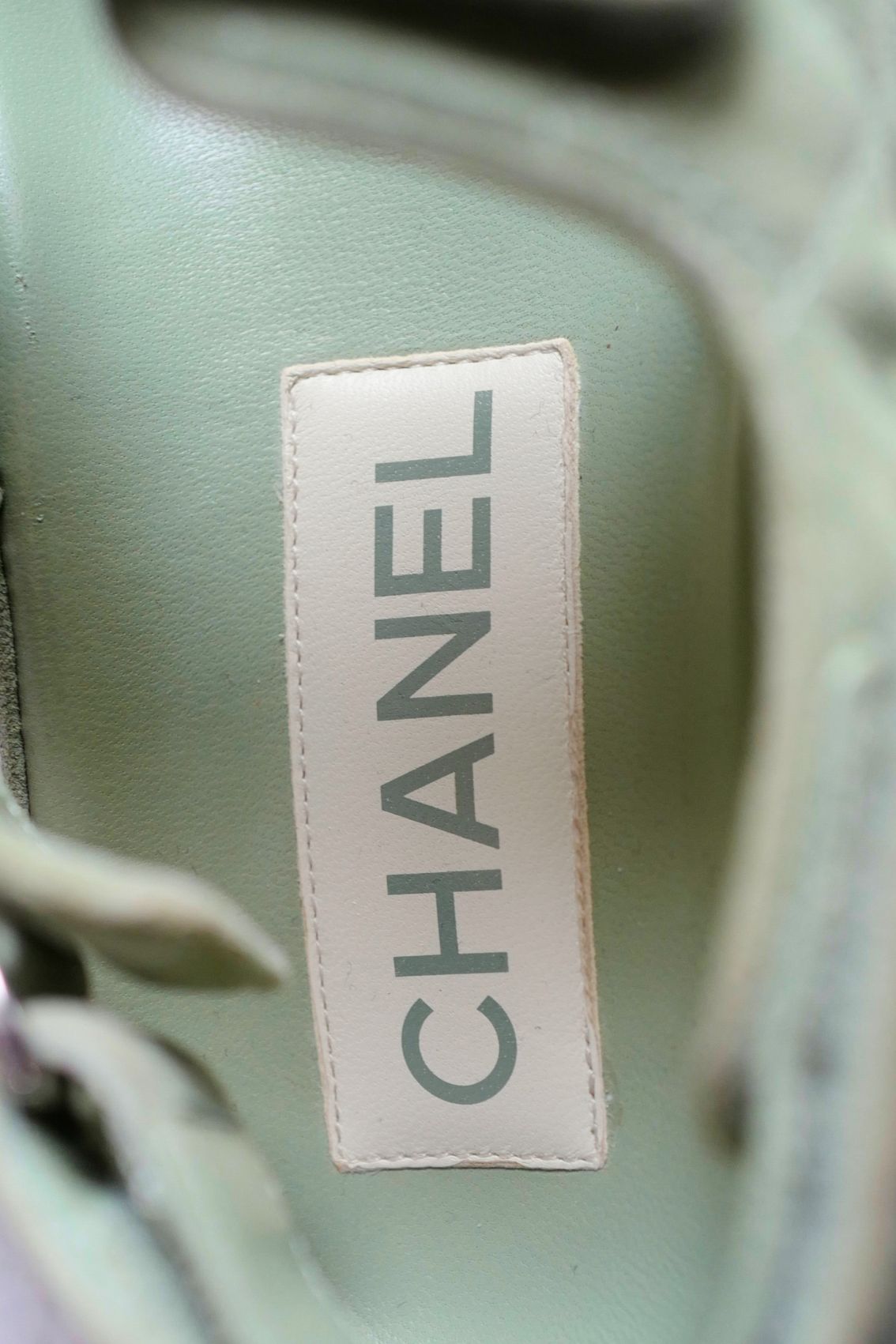 Chanel DAD SANDALS Green SUEDE LEATHER SANDAL Size 37 BNIB