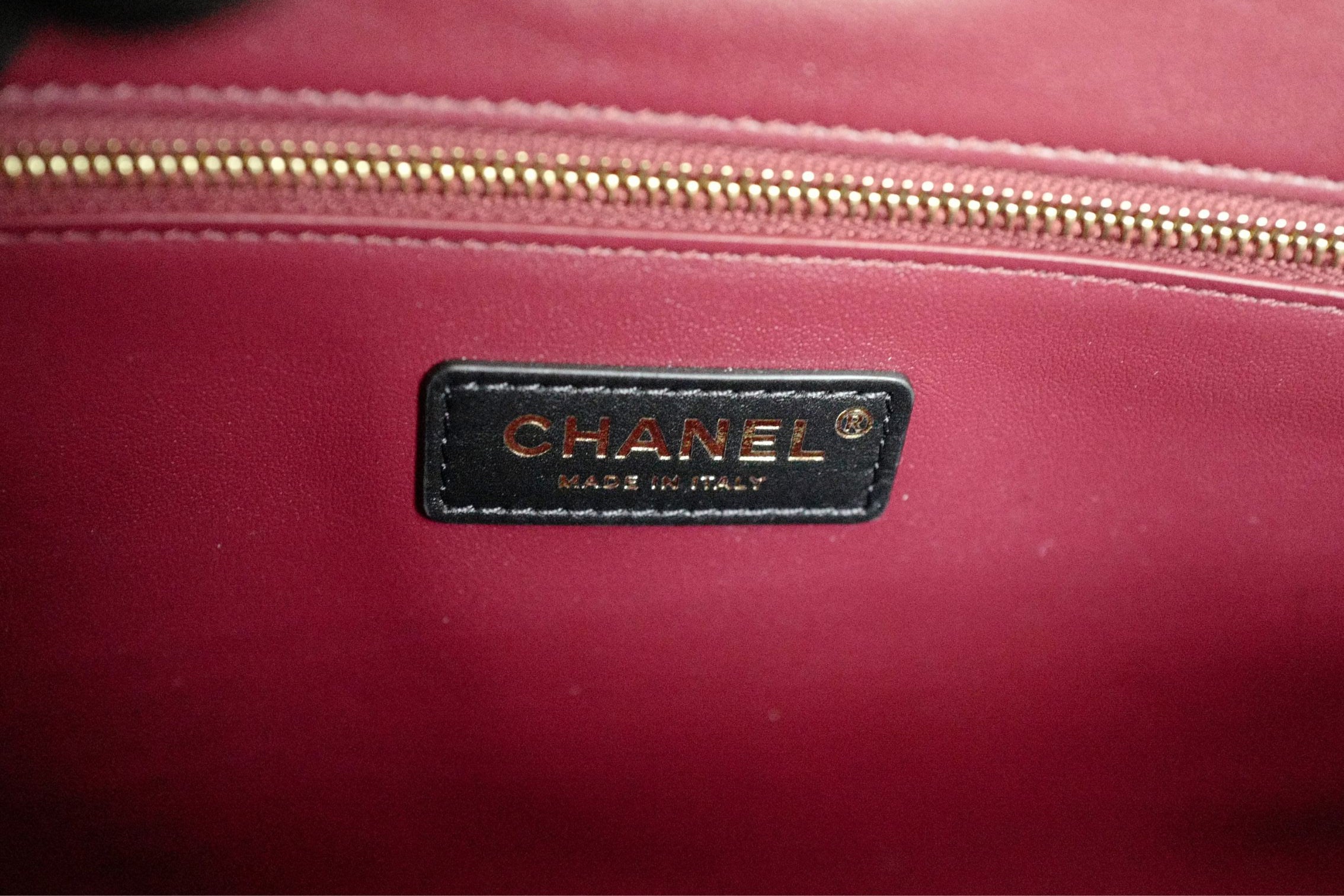 Chanel 26S Matthieu Blazy's Small Tote Black Crocodile Embossed Calfskin GHW