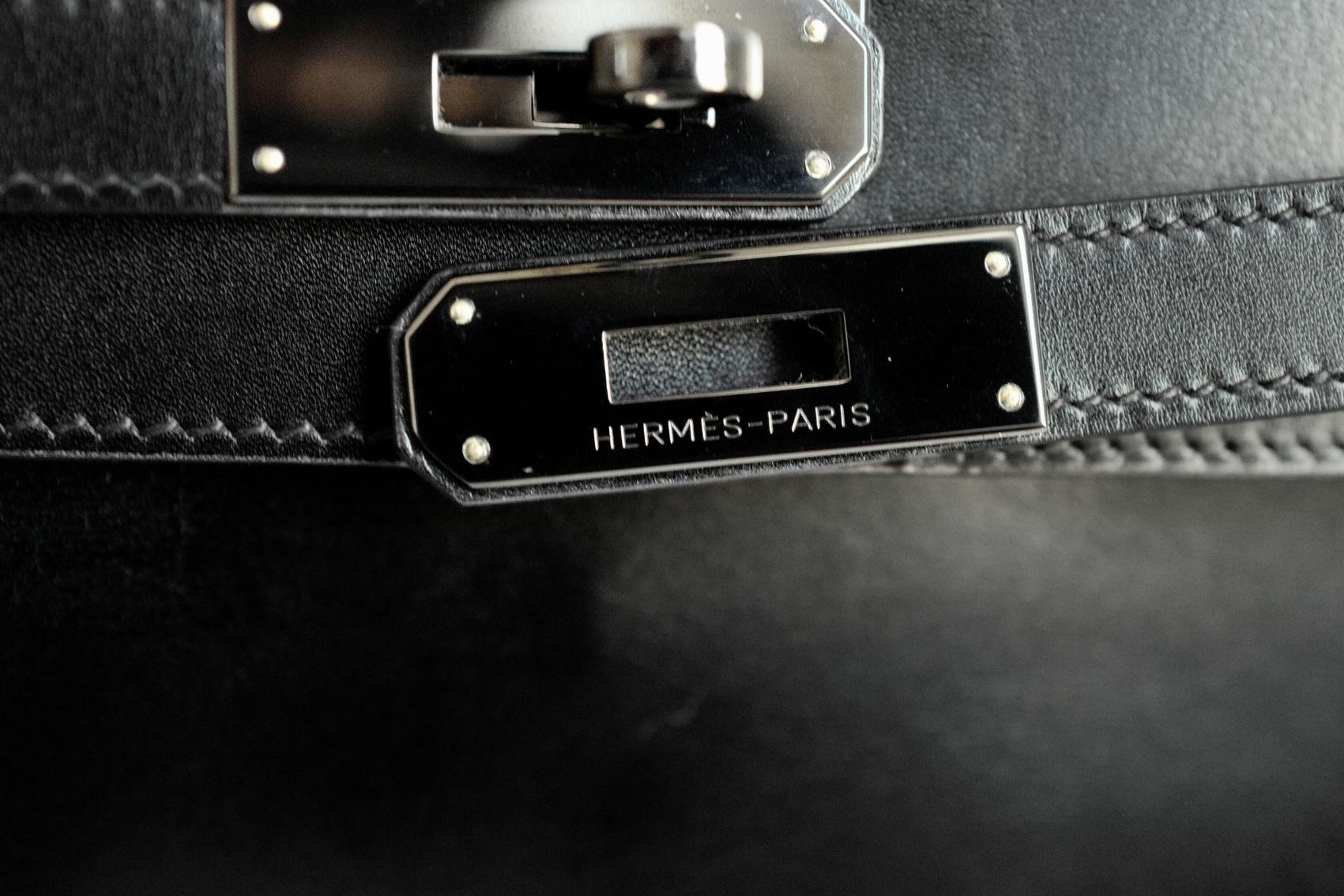 Hermès Kelly 35 So Black Box Calfskin with Black PVD Hardware Limited Edition