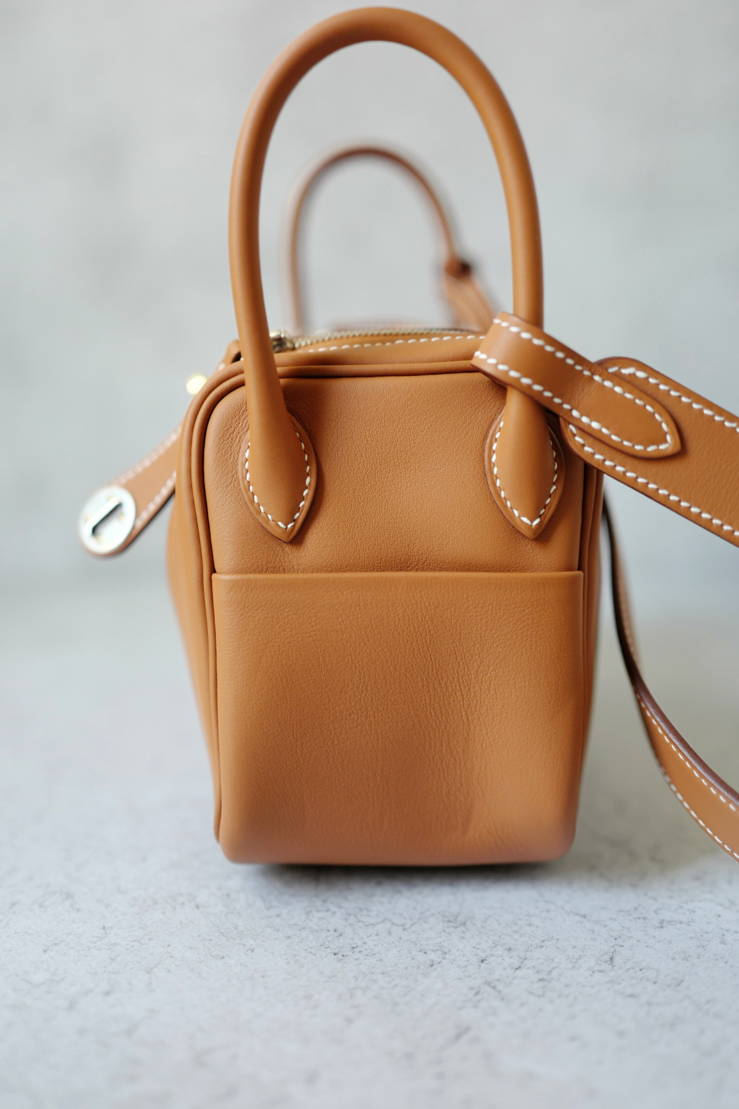 BNIB Hermès Lindy Mini II Bag Swift Leather Gold 37 Electrum Silver/Gold Hardware