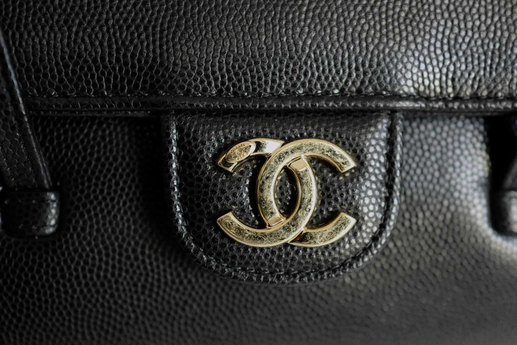 Chanel 26 Preppy Coco 17 Mini Black Grained Shiny Calfskin Gold Hardware