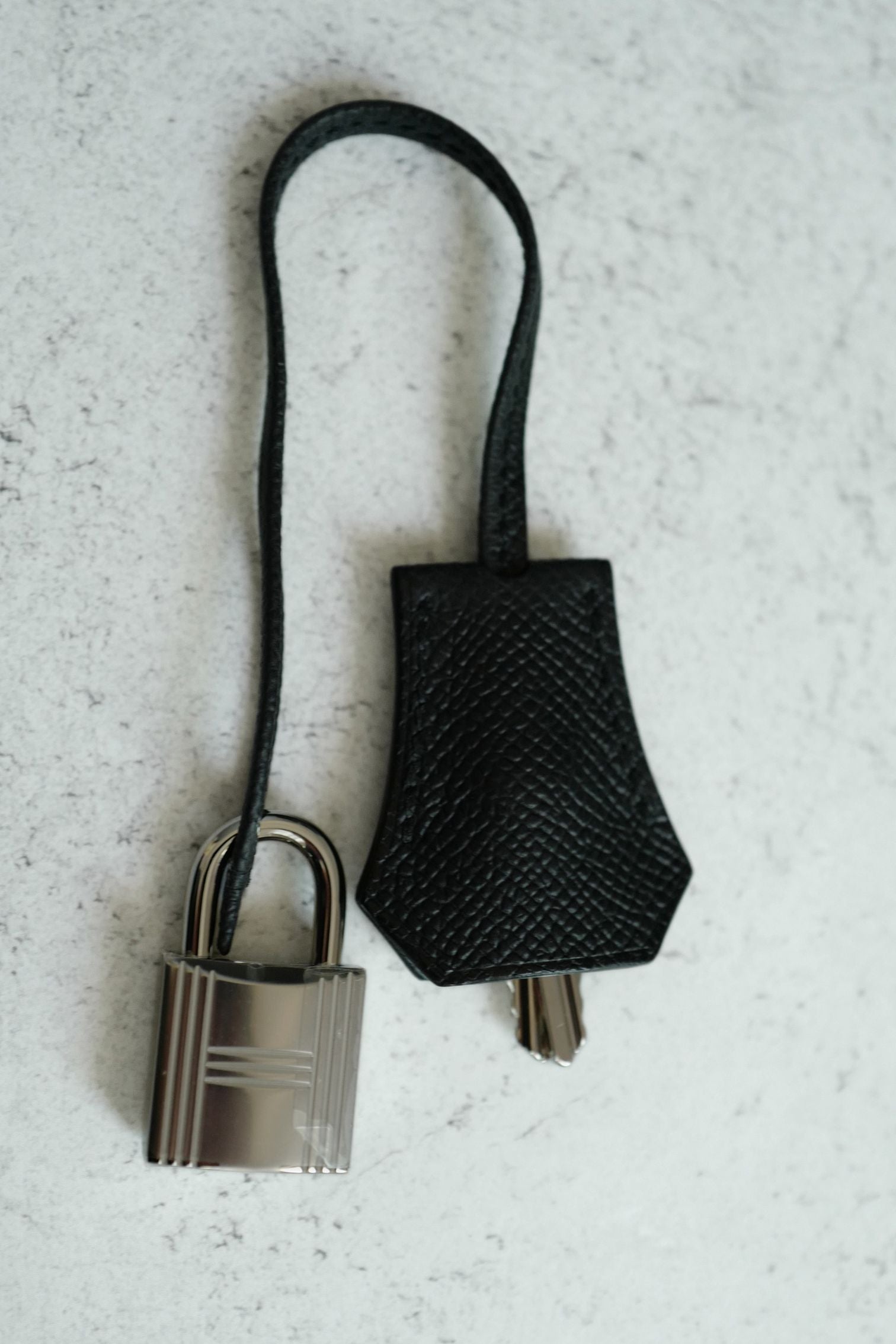 NEW Hermès Kelly 25 Black Epsom Sellier Palladium Hardware