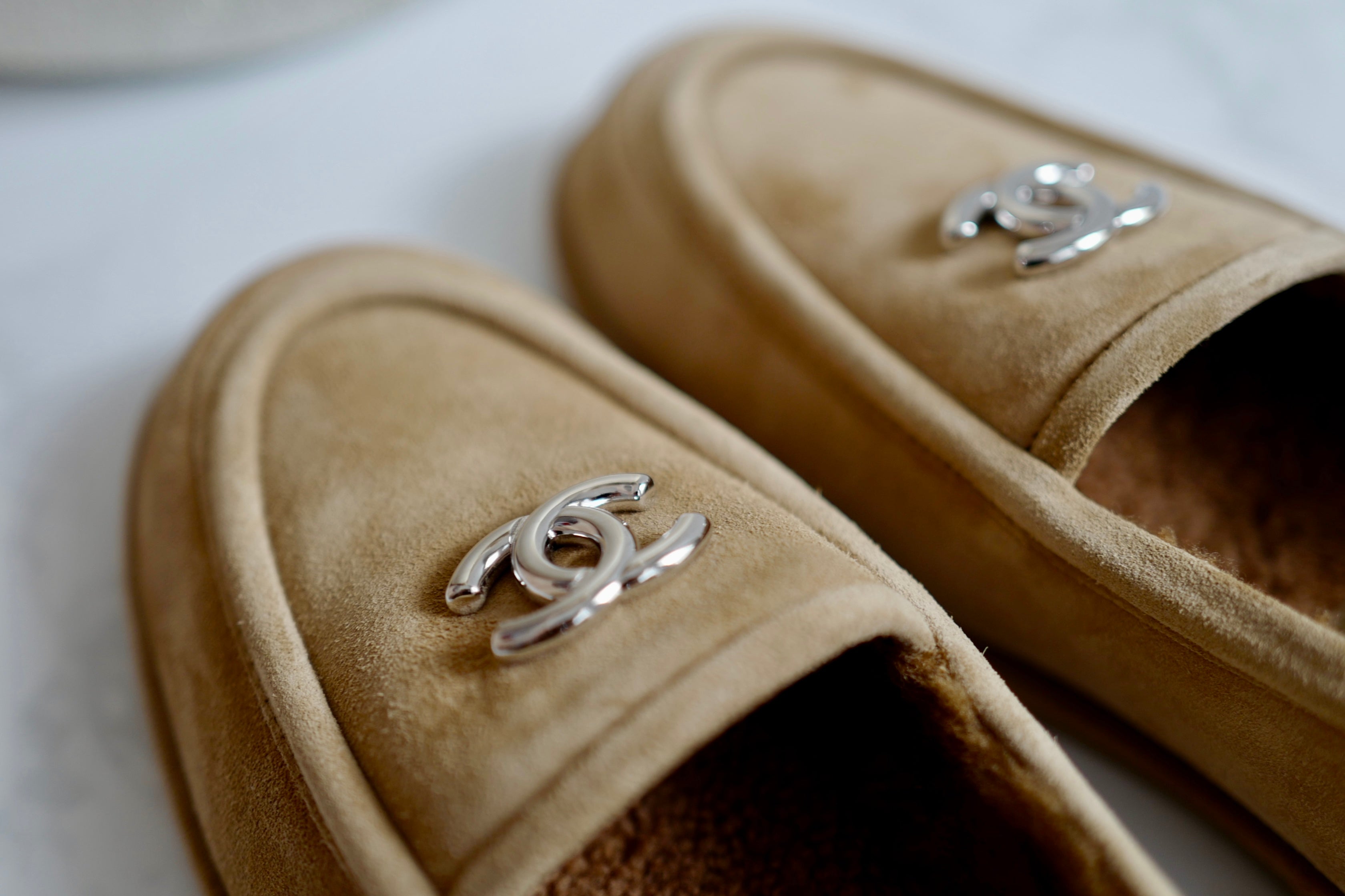 CHANEL 24K Shearling Lined Suede Calfskin CC Loafers Moccasins Shoes Size 38