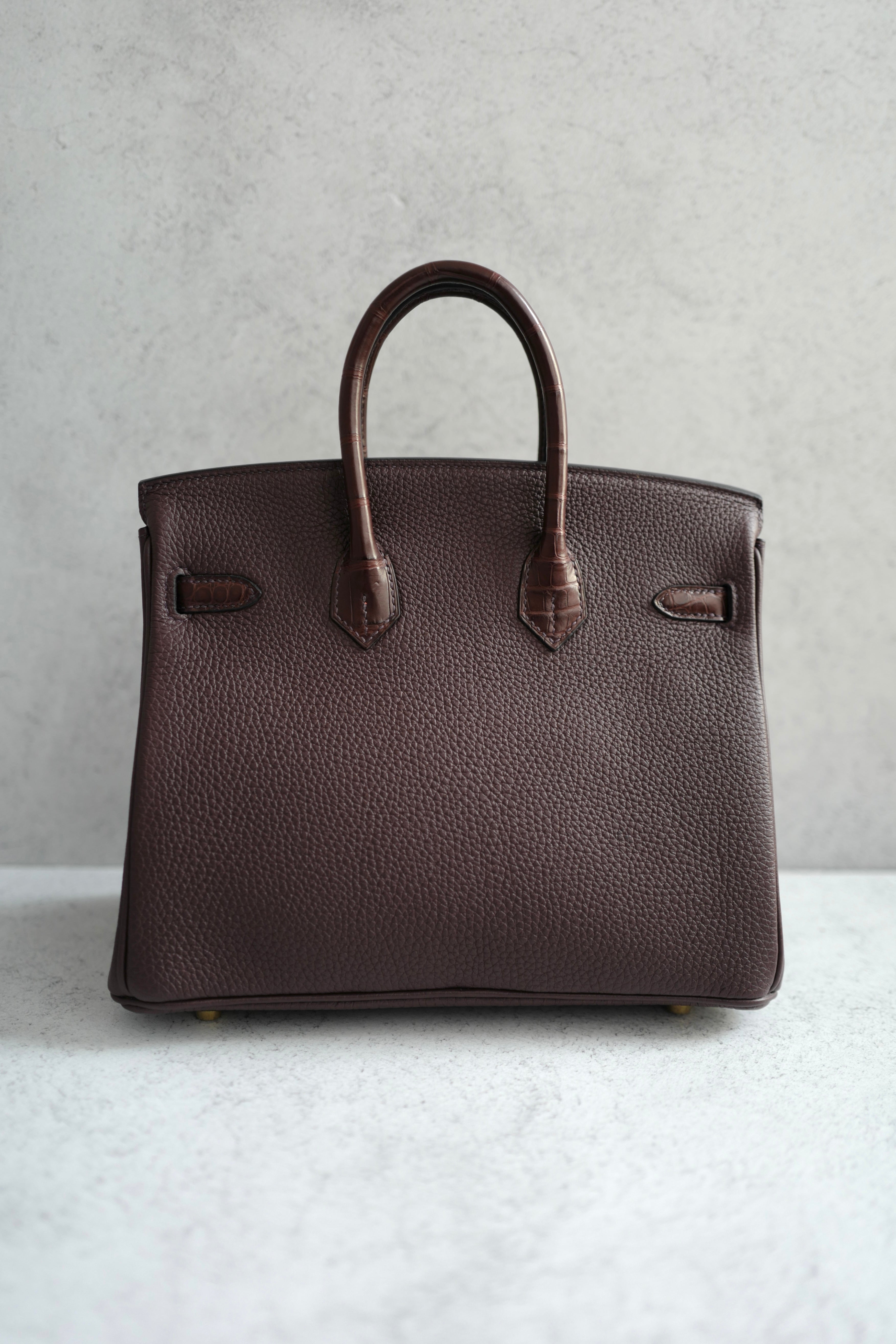 Hermes Birkin 25 Touch Rouge Sellier Togo/Matte Crocodile w/ Champagne Gold HW