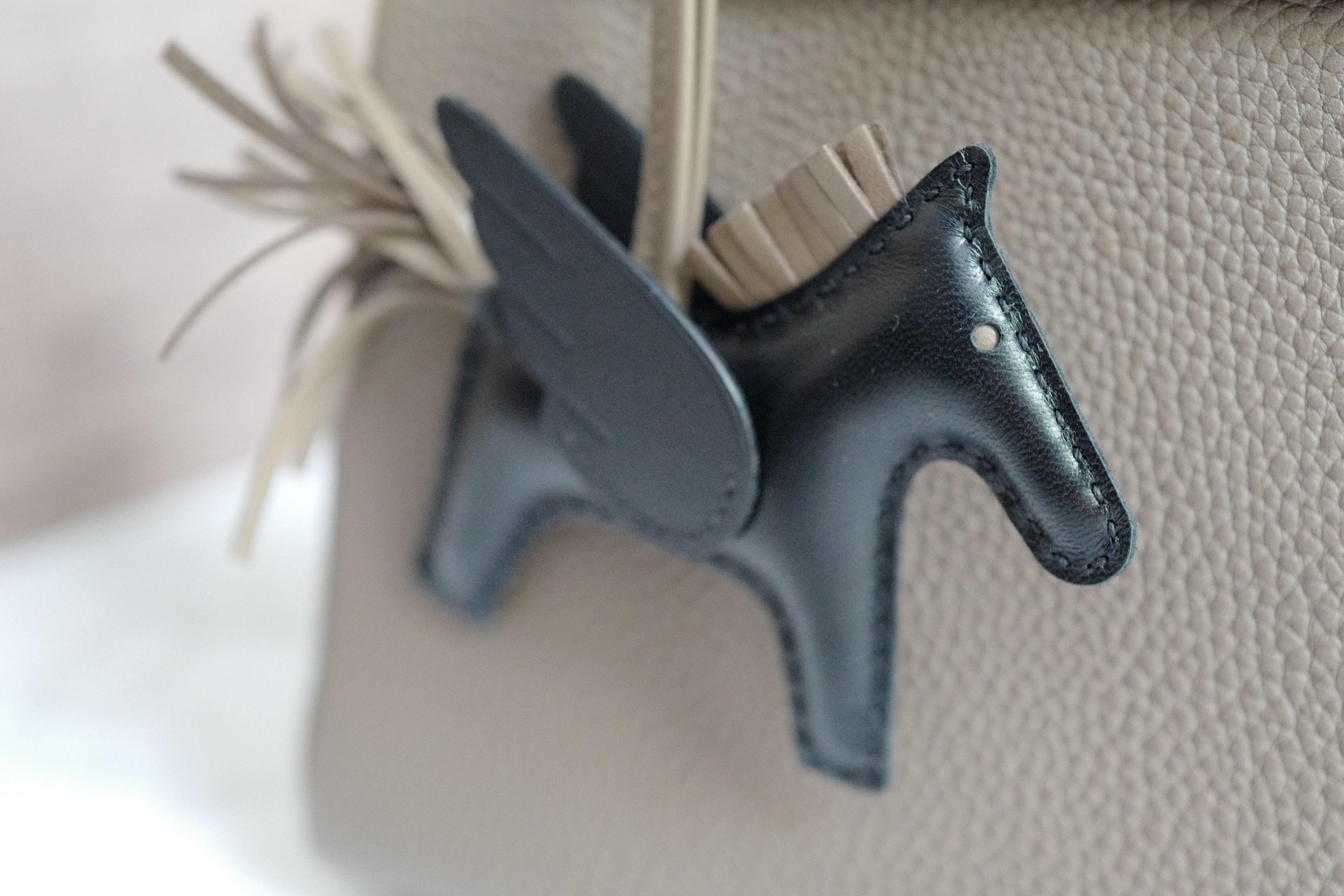 BNIB Hermes Rodeo Pegase PM Milo Swift Noir/Etoupe/Noir