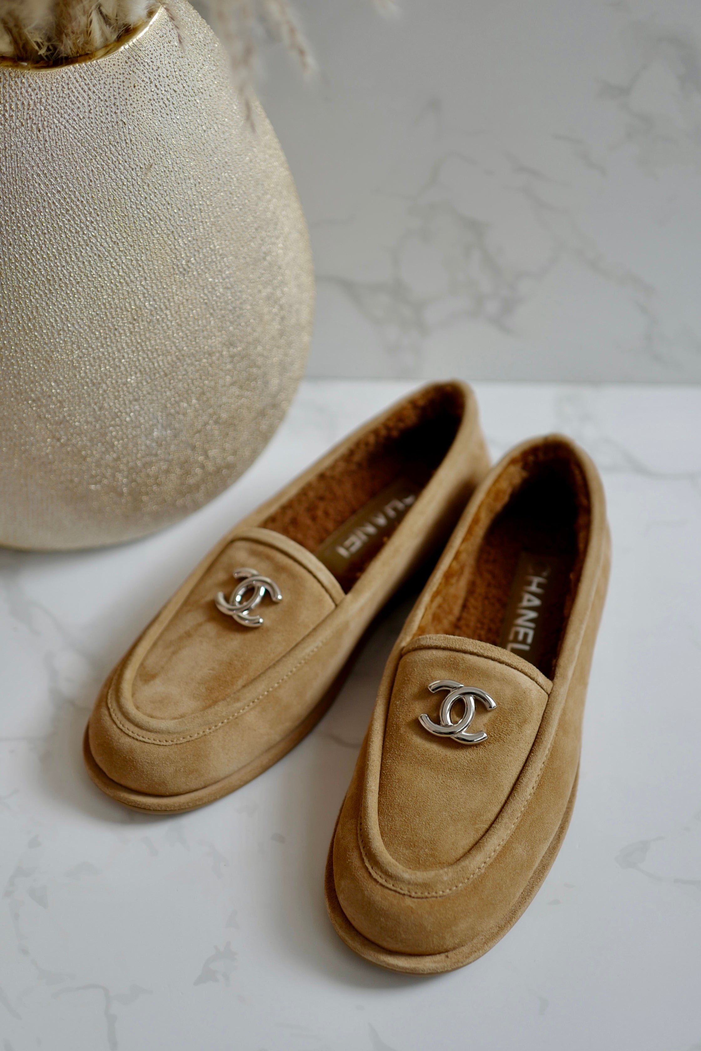 CHANEL 24K Shearling Lined Suede Calfskin CC Loafers Moccasins Shoes Size 38