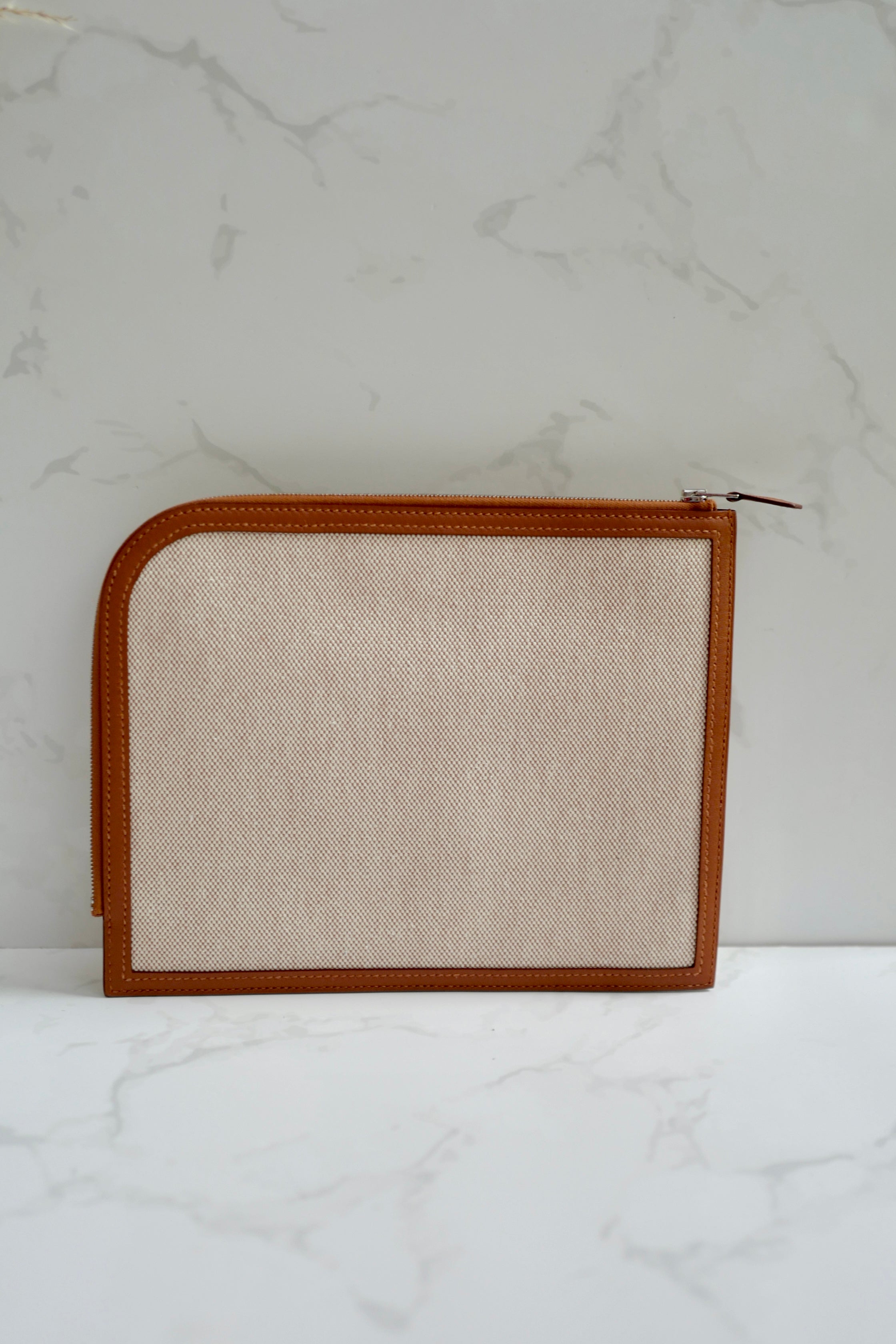 BNIB Hermès H Swift Canvas Cargo Travel Pouch in Ecru-Gold with Palladium HW