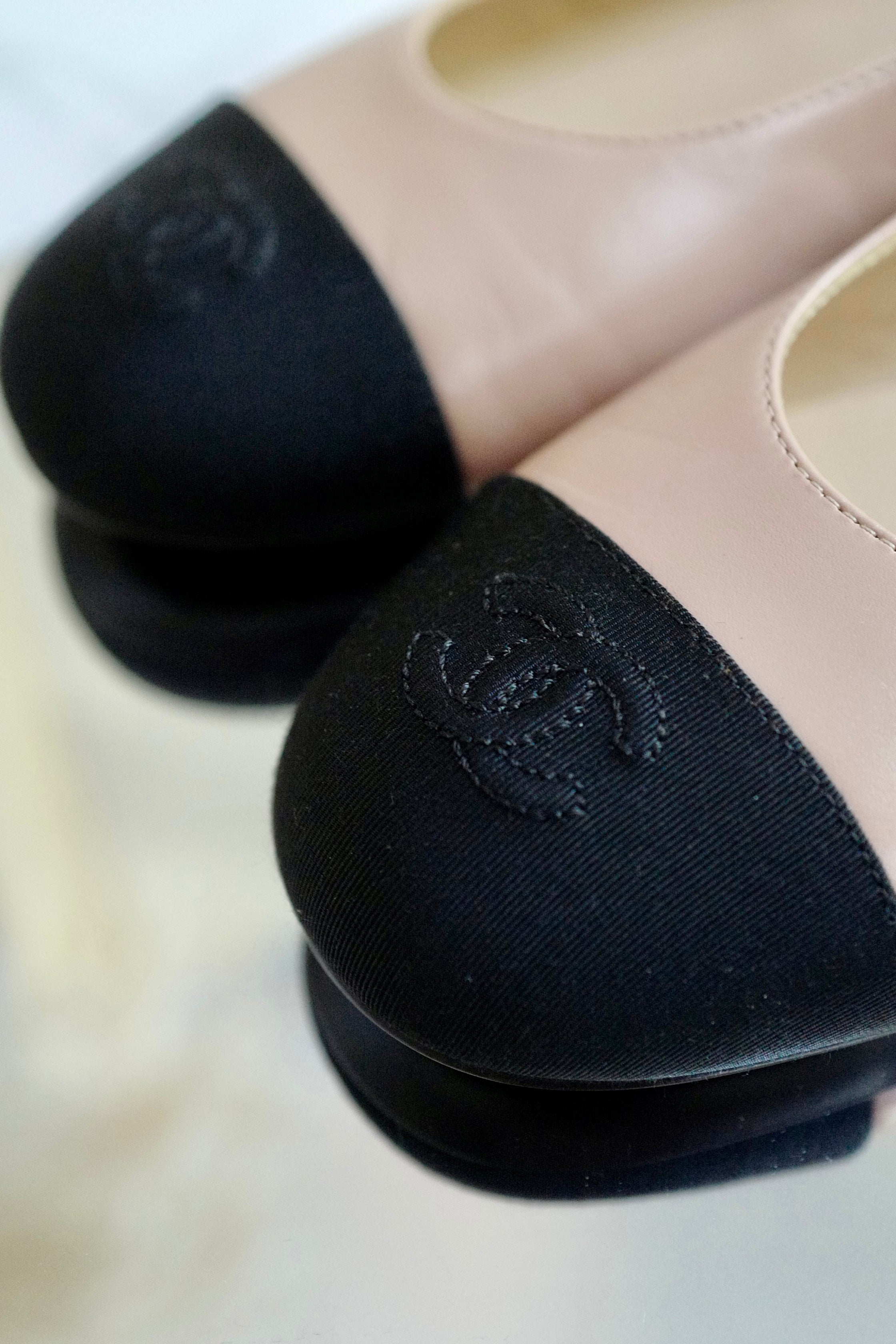 Chanel Lambskin Leather Mary Janes Flats Beige & Black With Straps Size 39