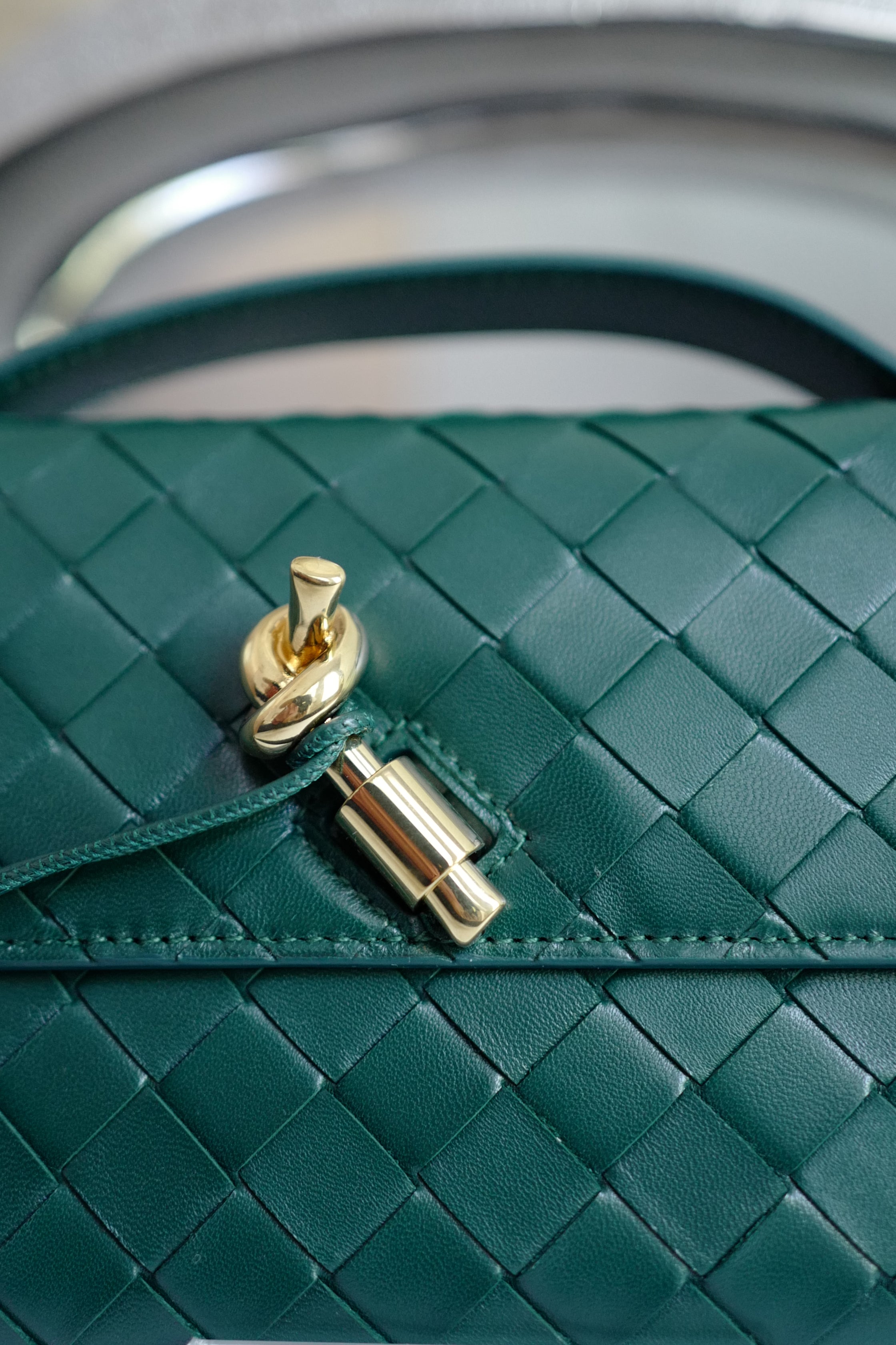 Bottega Veneta Andiamo Clutch Emerald Green NEW