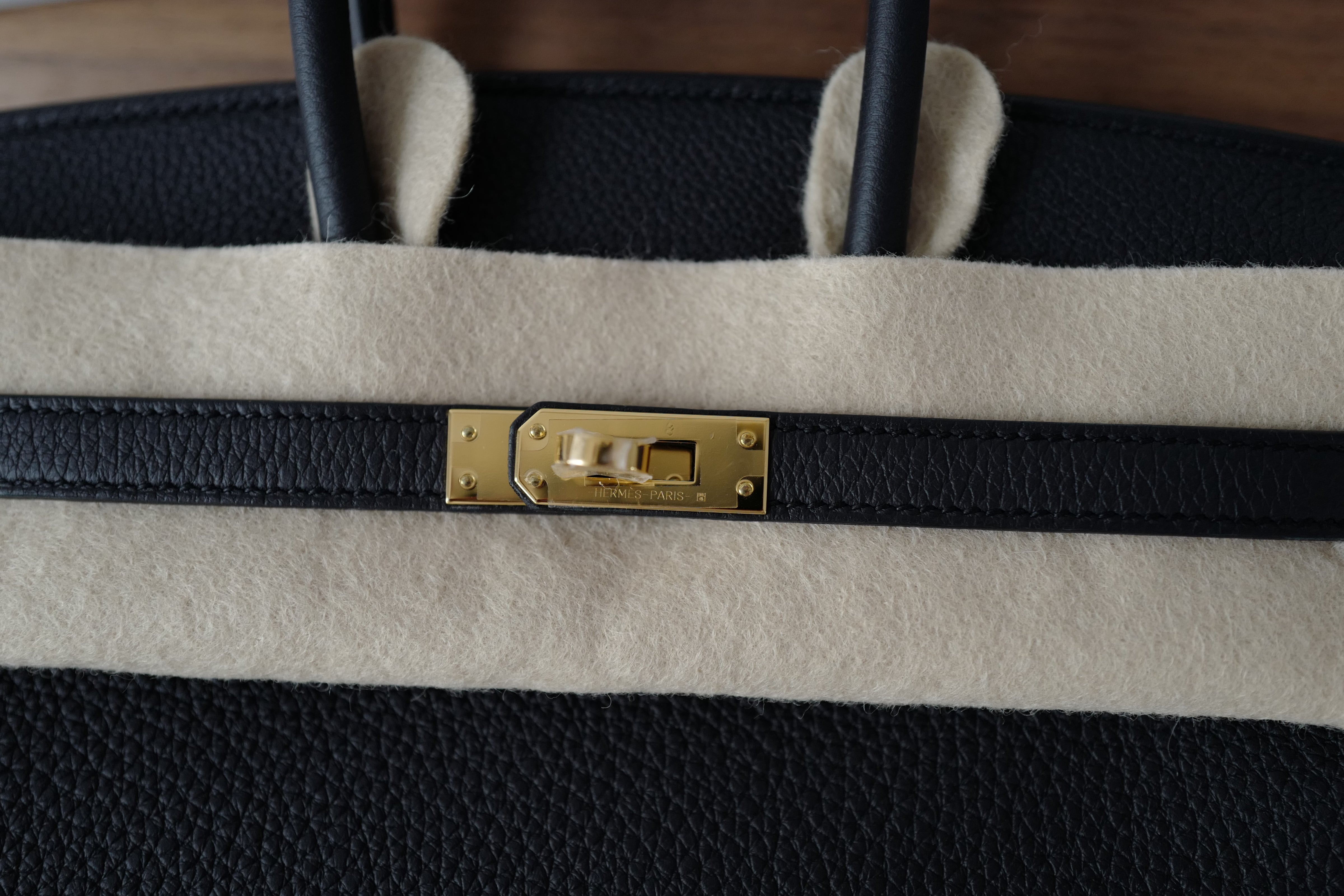 Hermes Birkin 25 Noir Black Togo Gold Hardware Complete Original Receipt BNIB