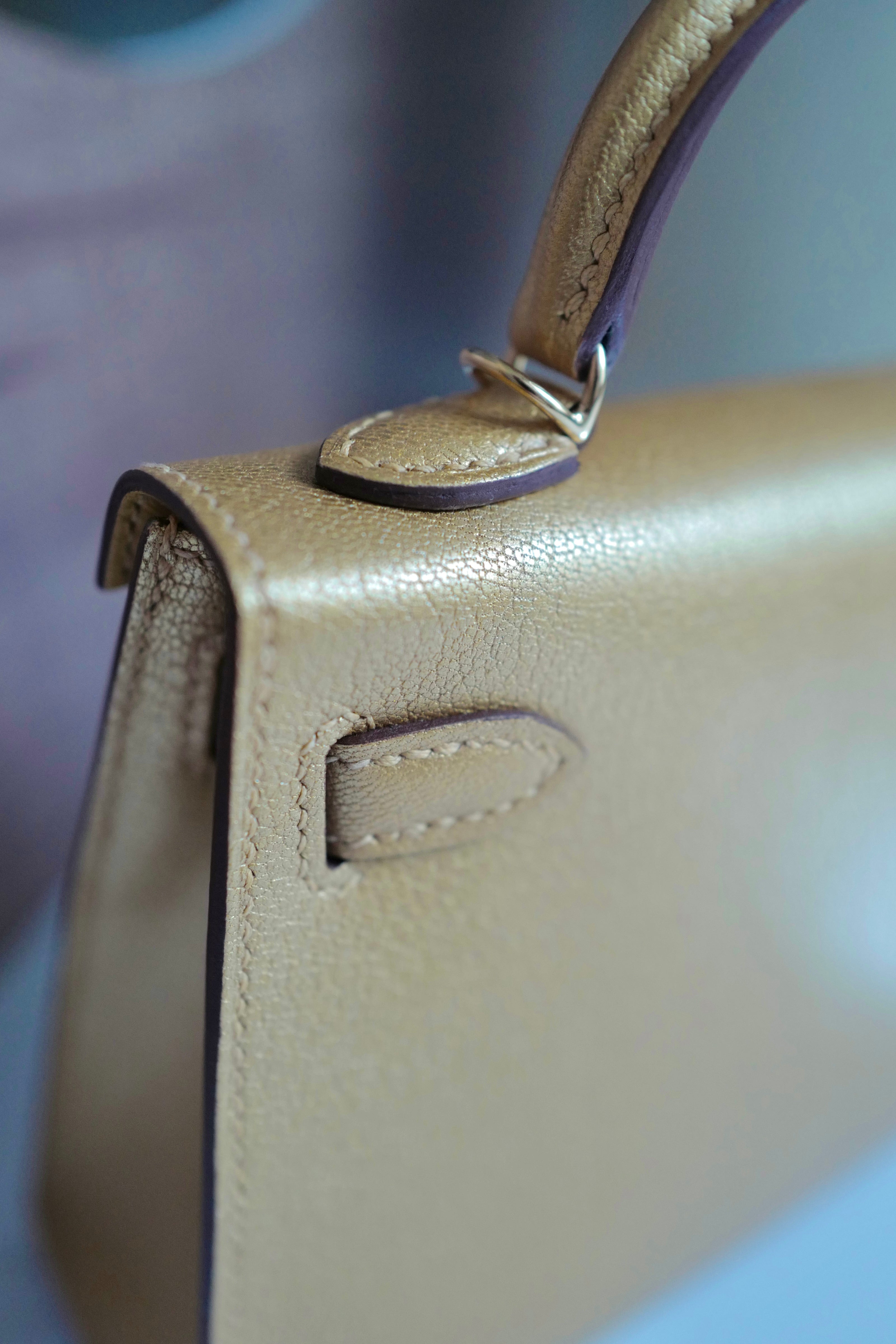 Hermès Mini Kelly Dore Metallic Gold Chèvre Olympic 2024 Champagne HW NEW