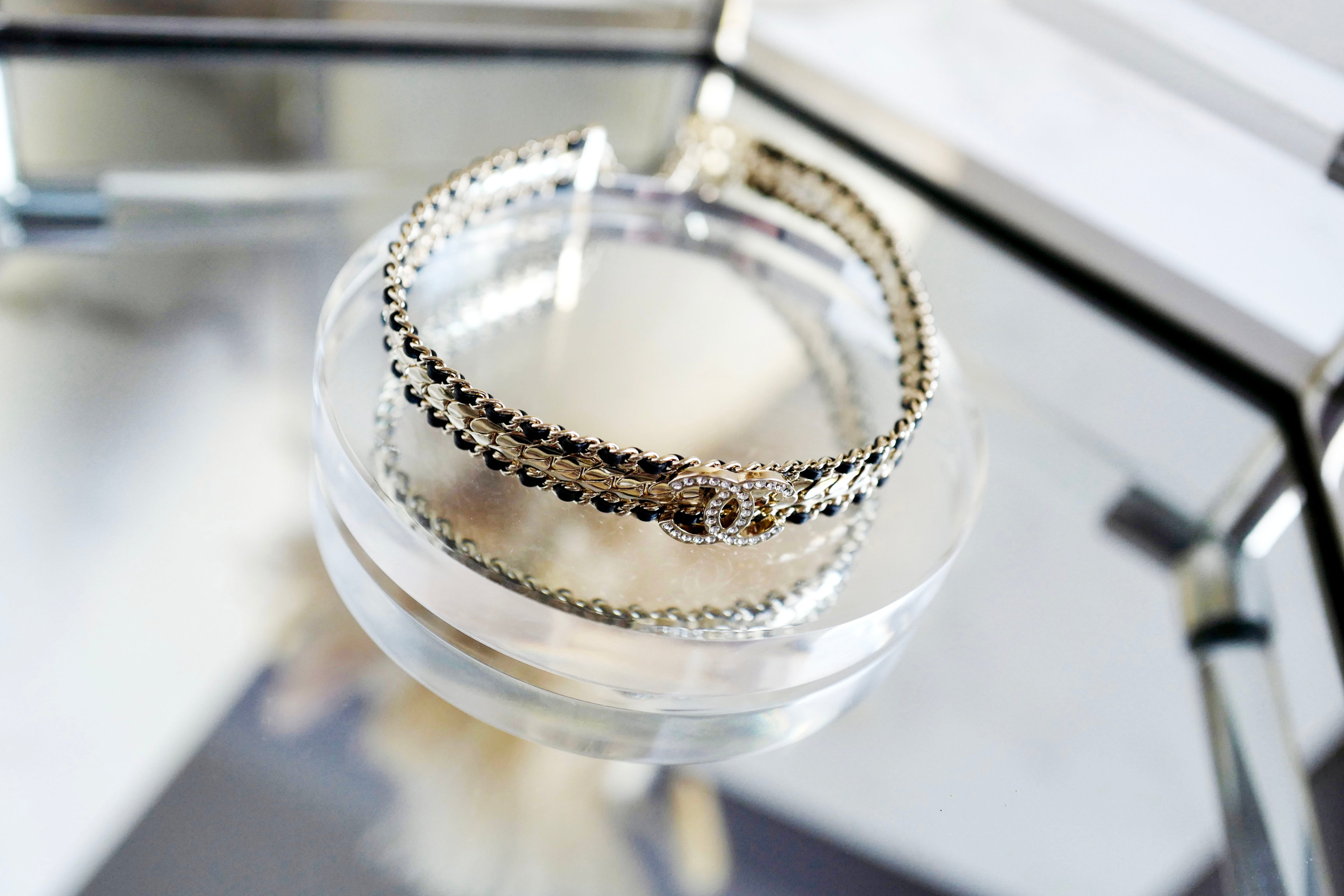 NEW Chanel Fall/Winter 2024/25 Collection Black/Gold Choker Necklace Crystals CC