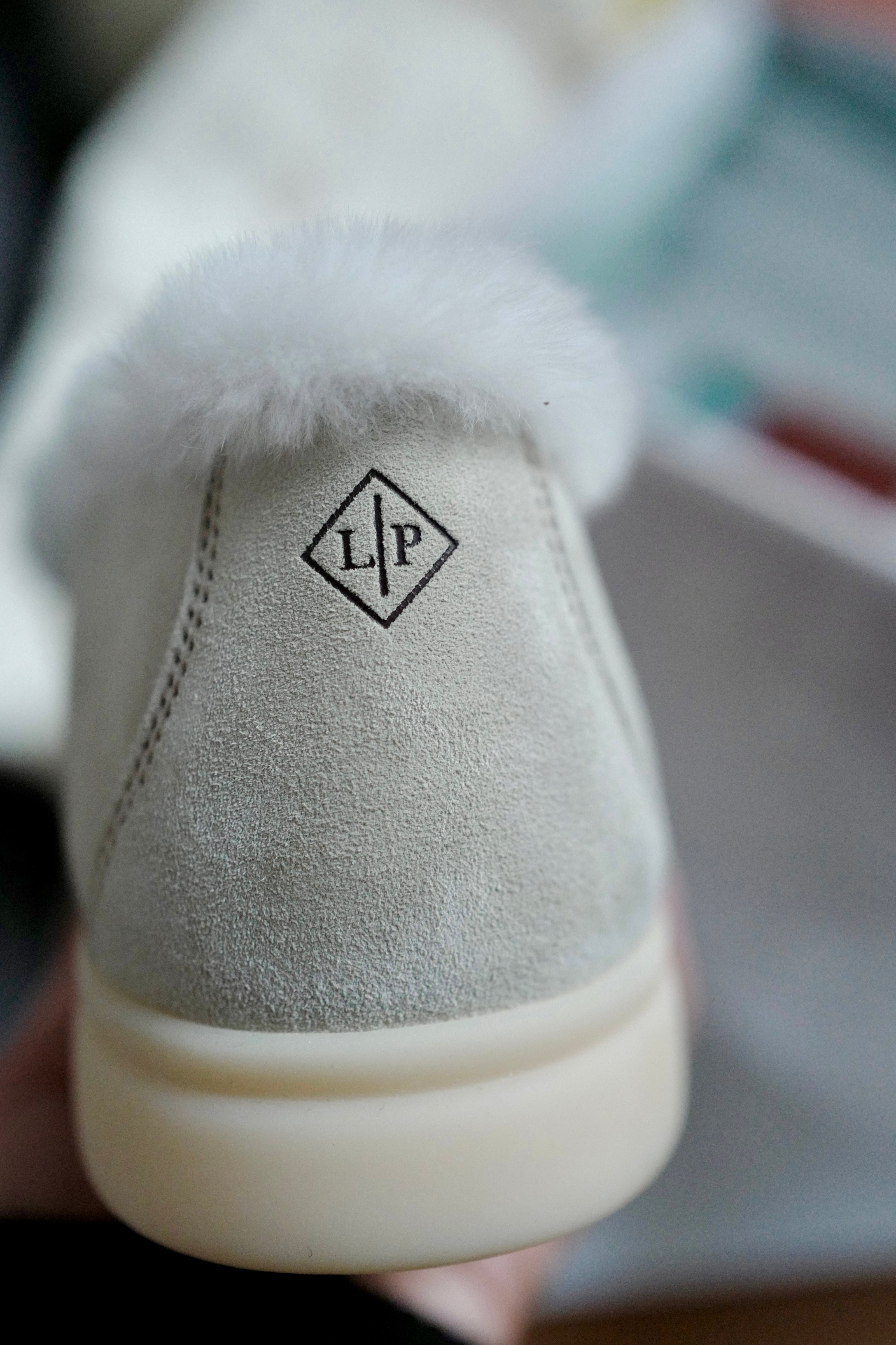 BNIB Loro Piana Summer Charms Walk Loafers In Shearling Powder Pearl size 37.5