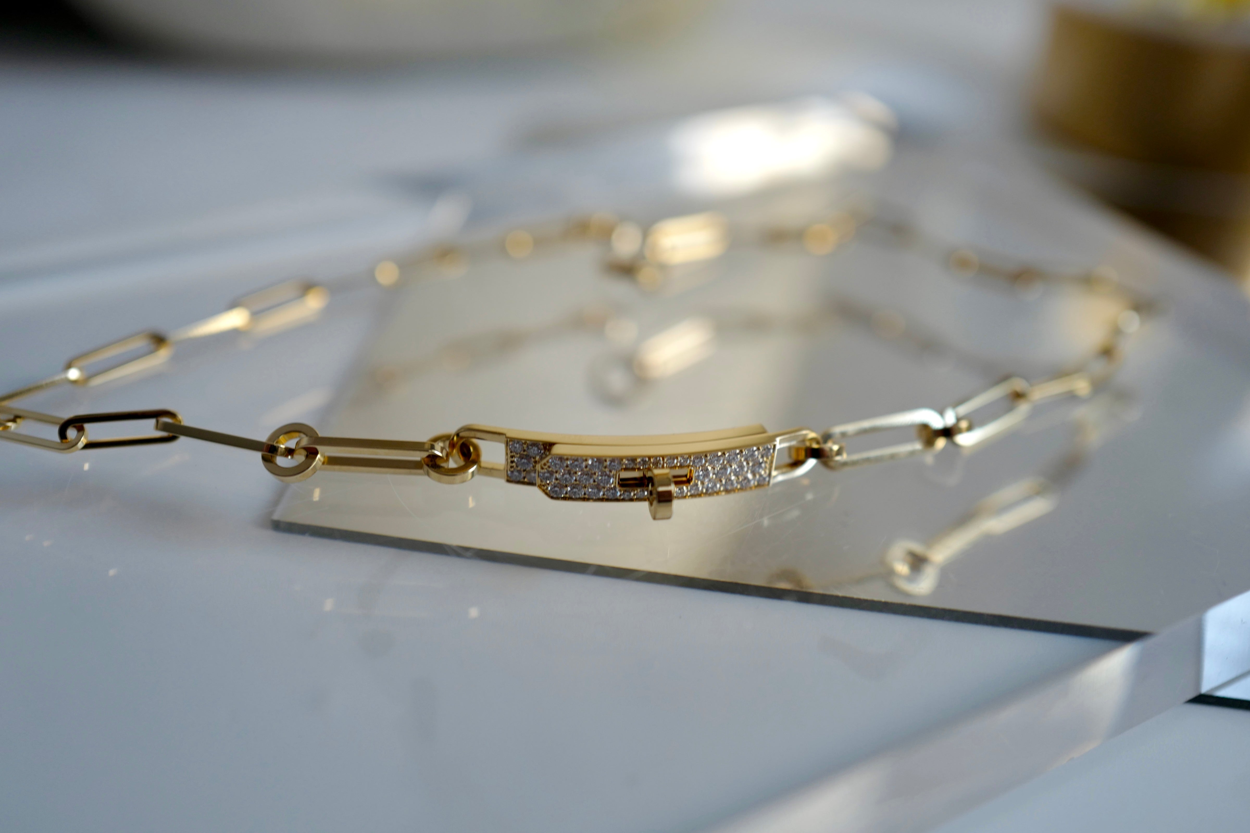 BNIB Hermes Kelly chaine Double Chain/Choker necklace diamonds Yellow Gold