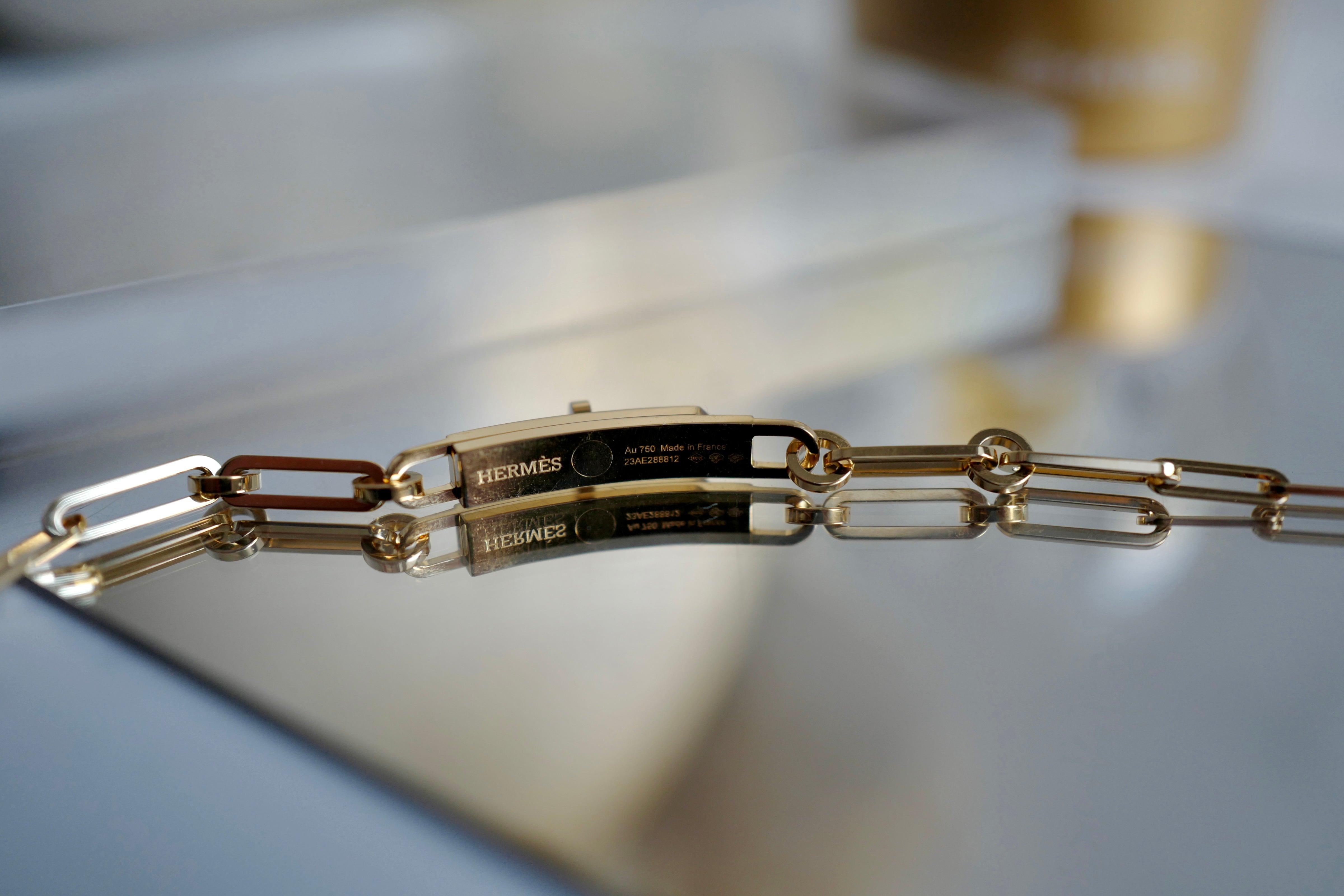 BNIB Hermes Kelly chaine Double Chain/Choker necklace diamonds Yellow Gold