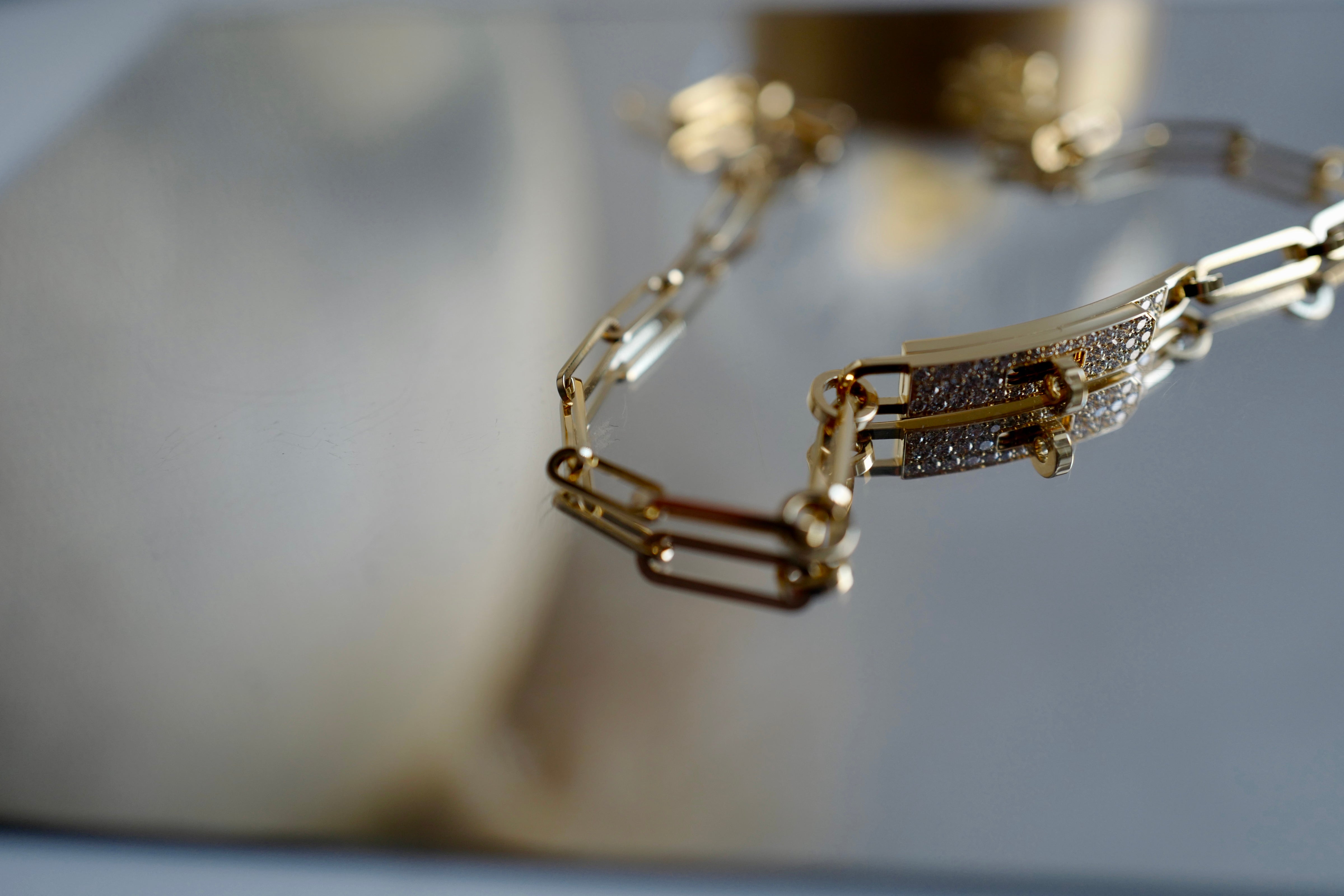 BNIB Hermes Kelly chaine Double Chain/Choker necklace diamonds Yellow Gold