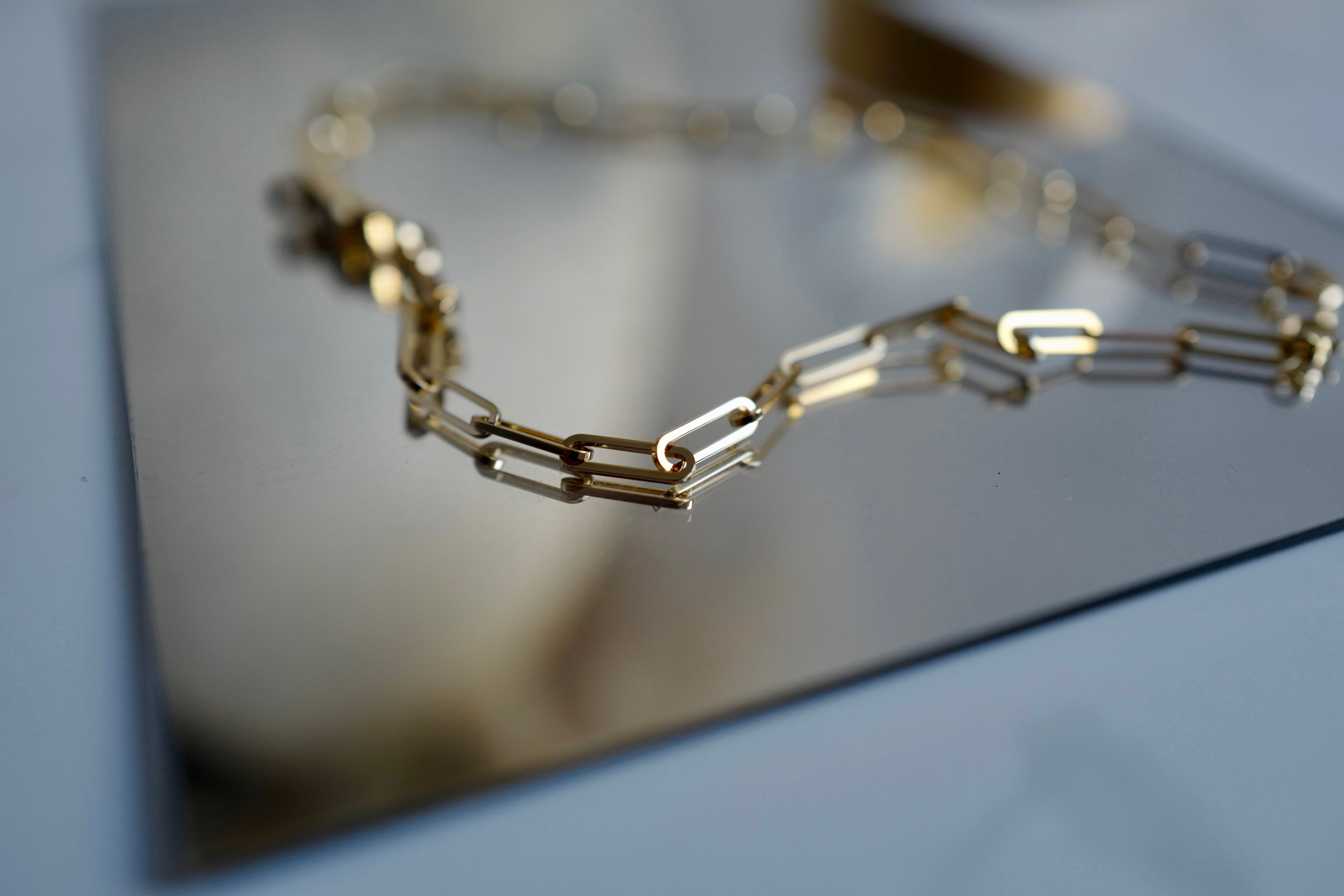 BNIB Hermes Kelly chaine Double Chain/Choker necklace diamonds Yellow Gold