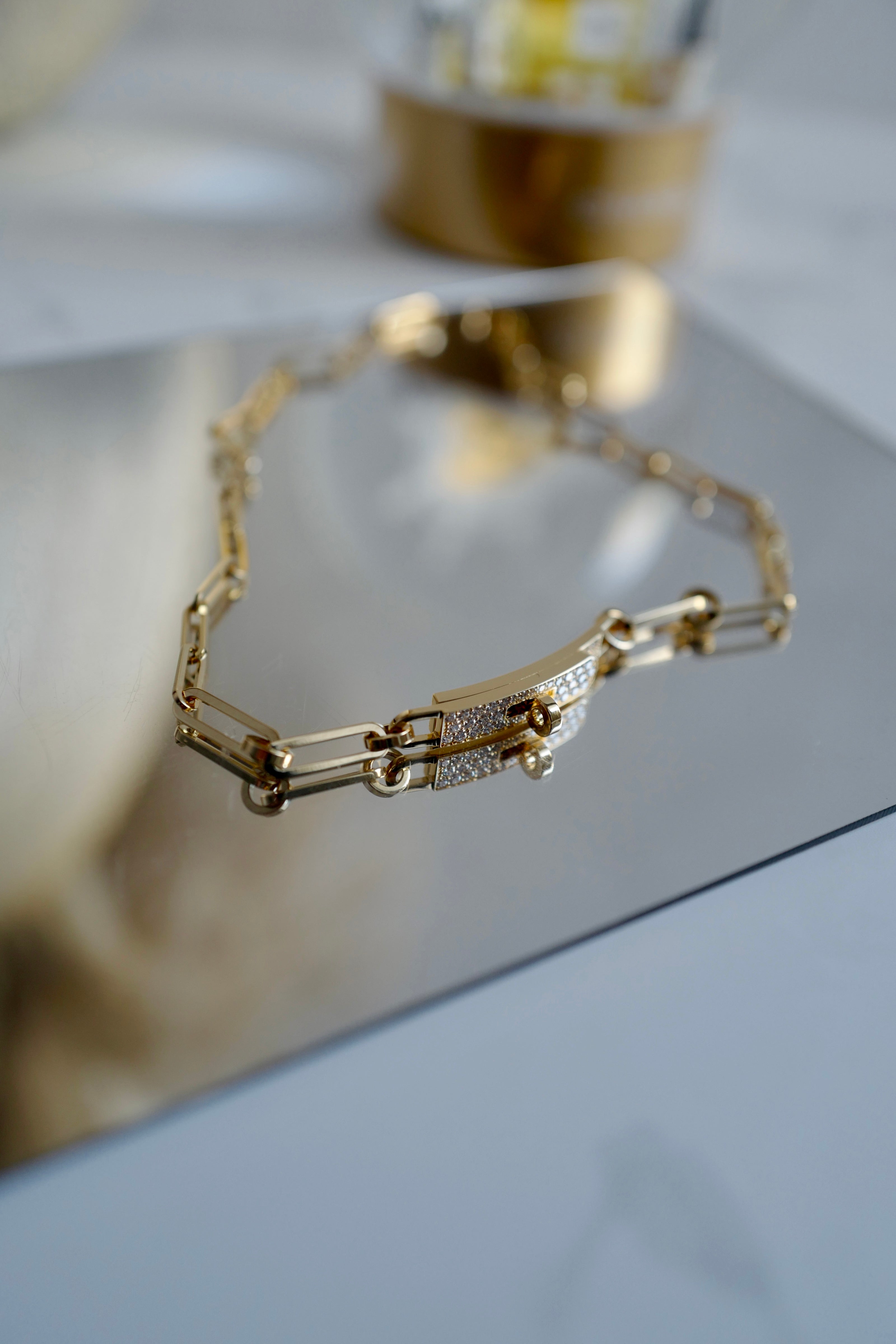 BNIB Hermes Kelly chaine Double Chain/Choker necklace diamonds Yellow Gold
