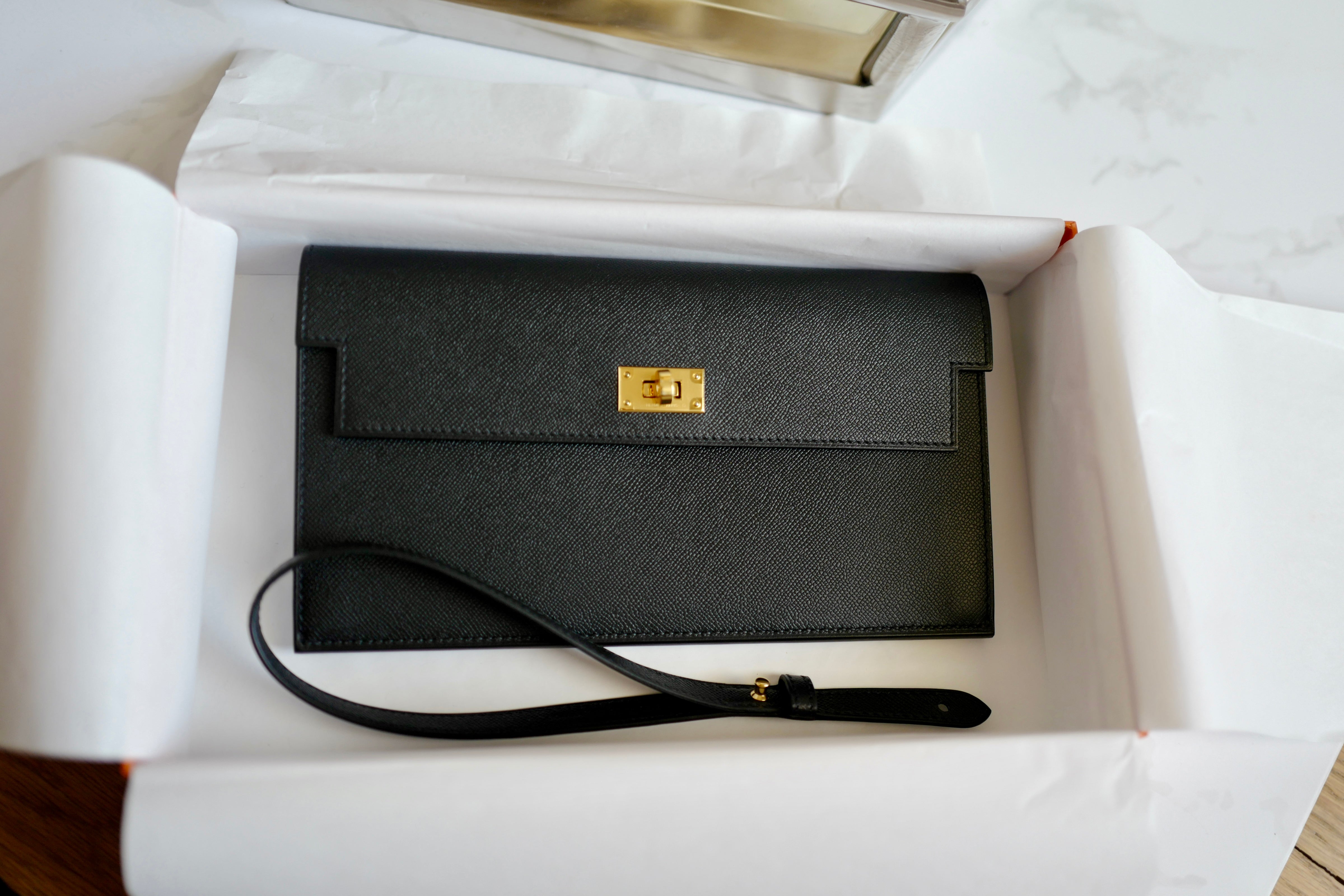 BNIB HERMES Kelly Pocket Long Wallet Noir/Black Veau Madame GHW