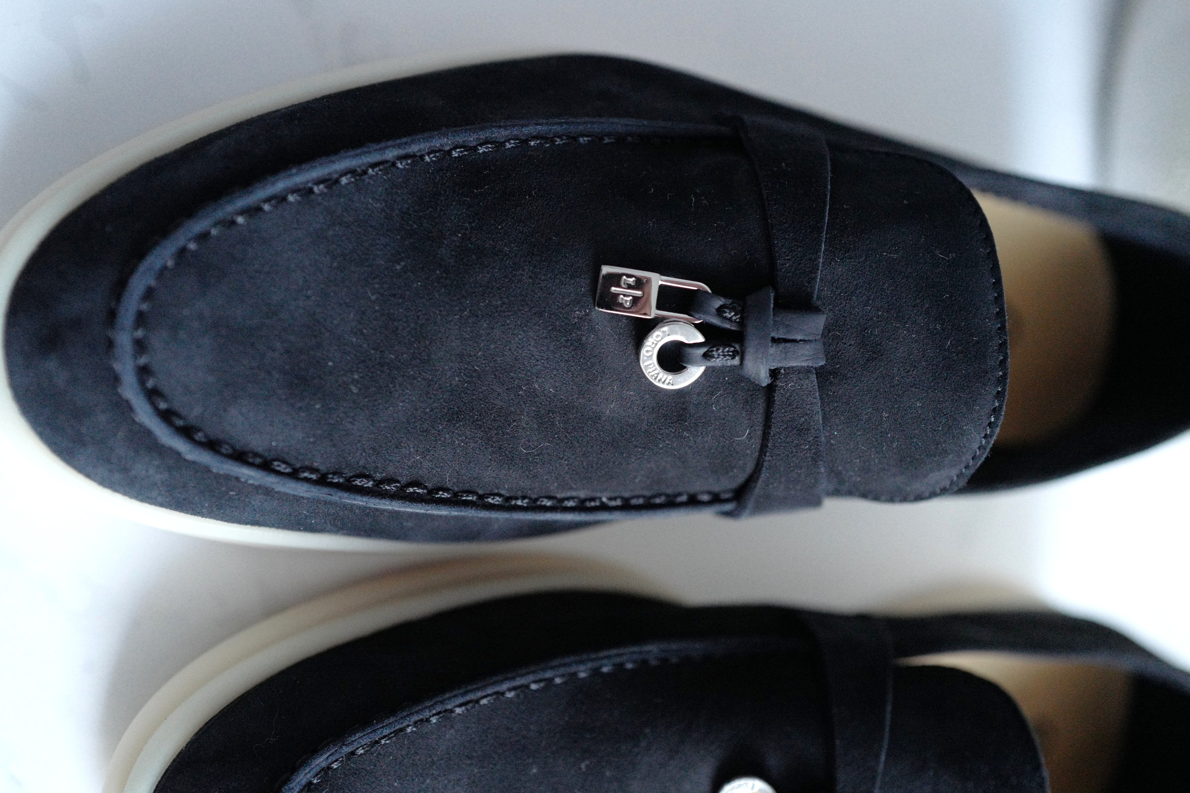 BNIB Loro Piana Summer Walks Caviar Size 37.5