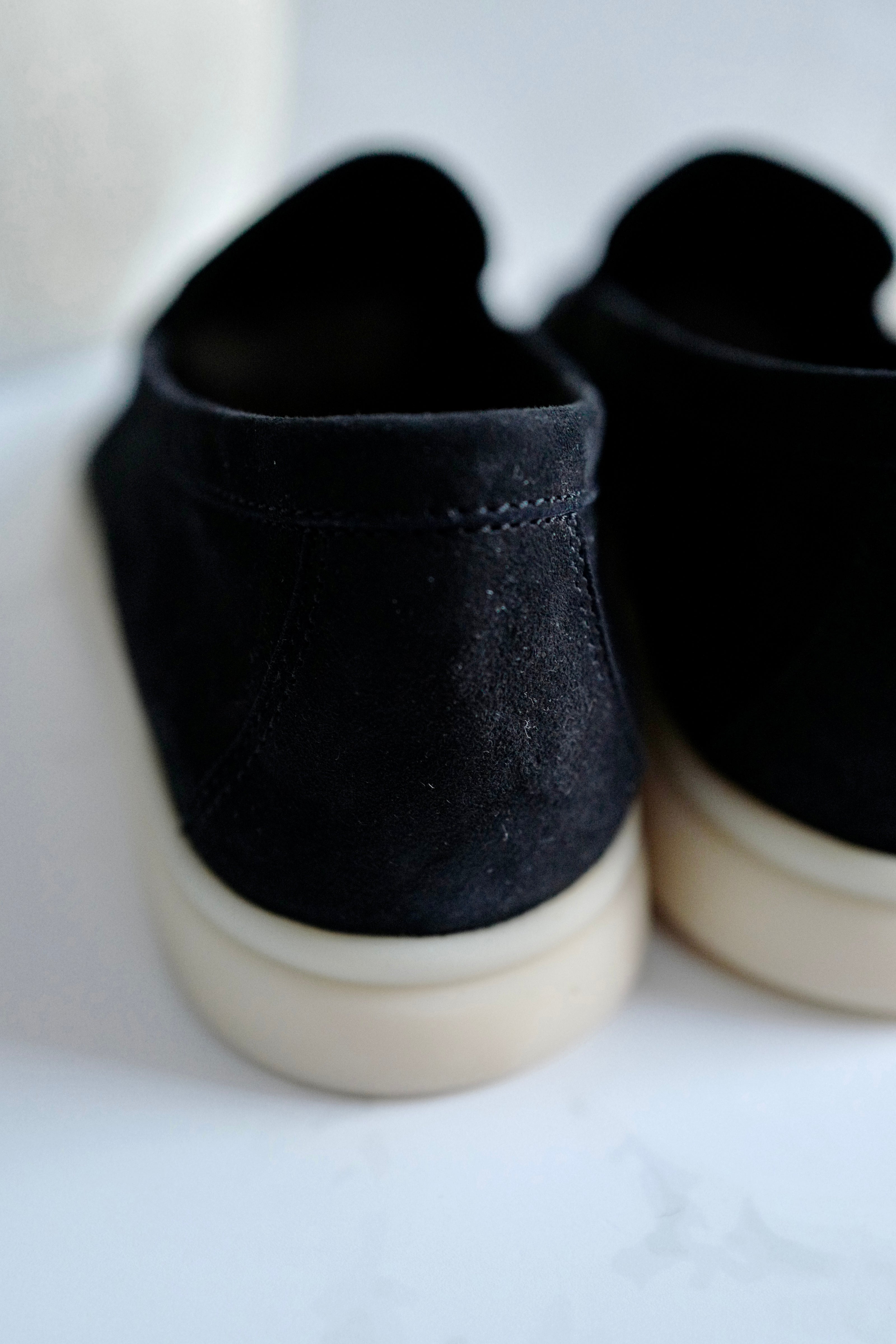 BNIB Loro Piana Summer Walks Caviar Size 37.5