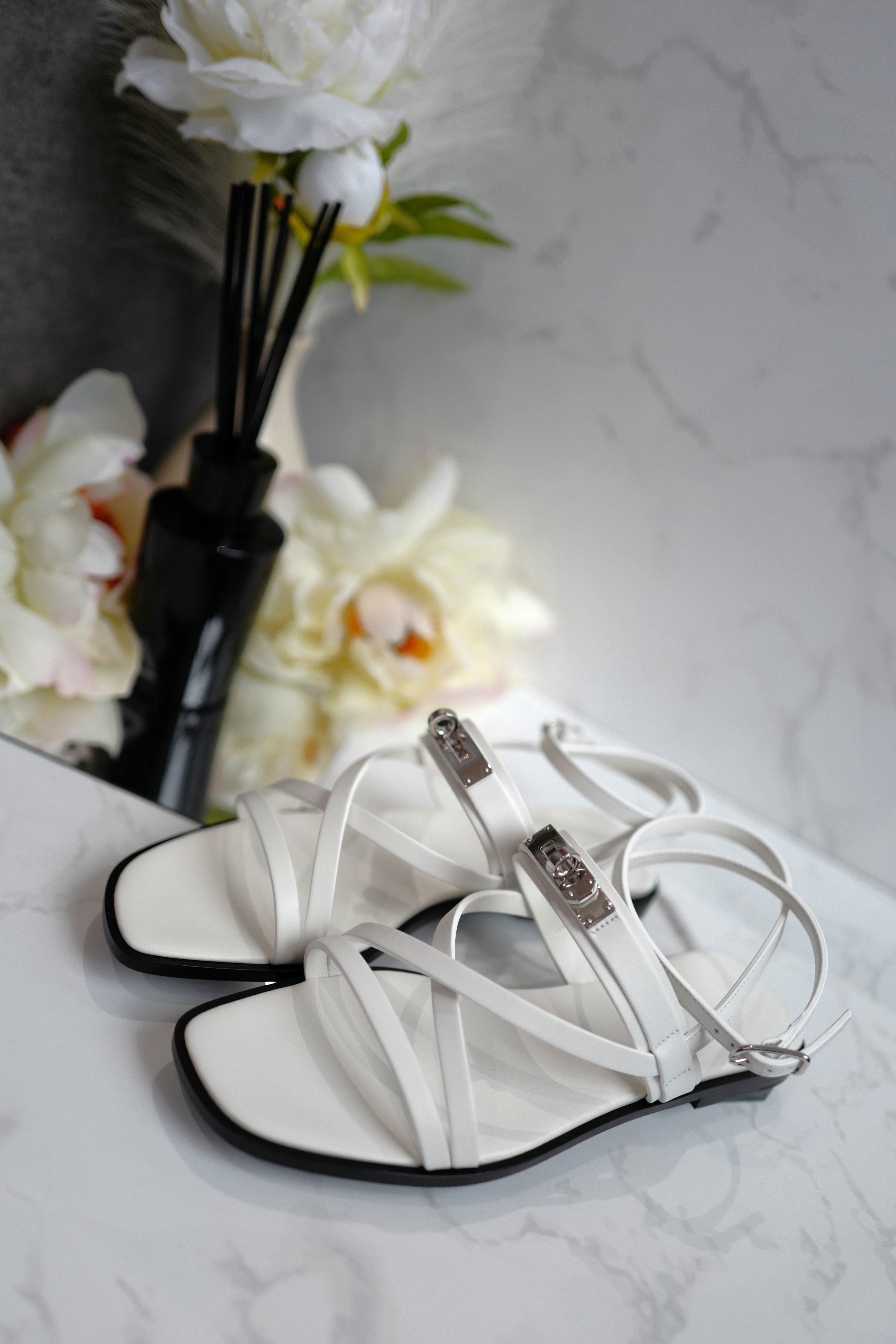 BNIB Hermes Women's June Sandal WHITE CALF 38.5