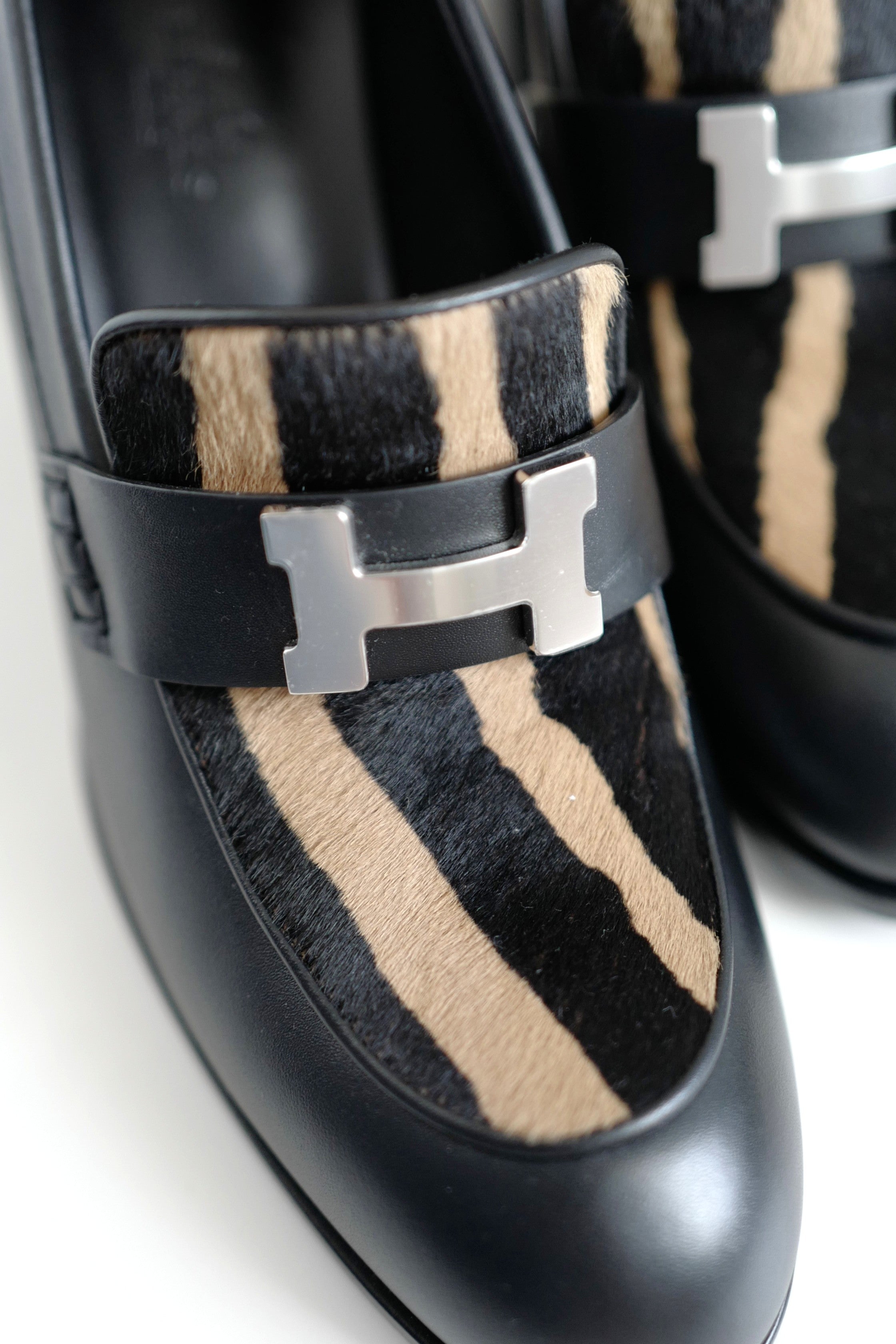 BNIB Hermes Mocassins Dauphine 70 w/ Leopard Detail Size 39