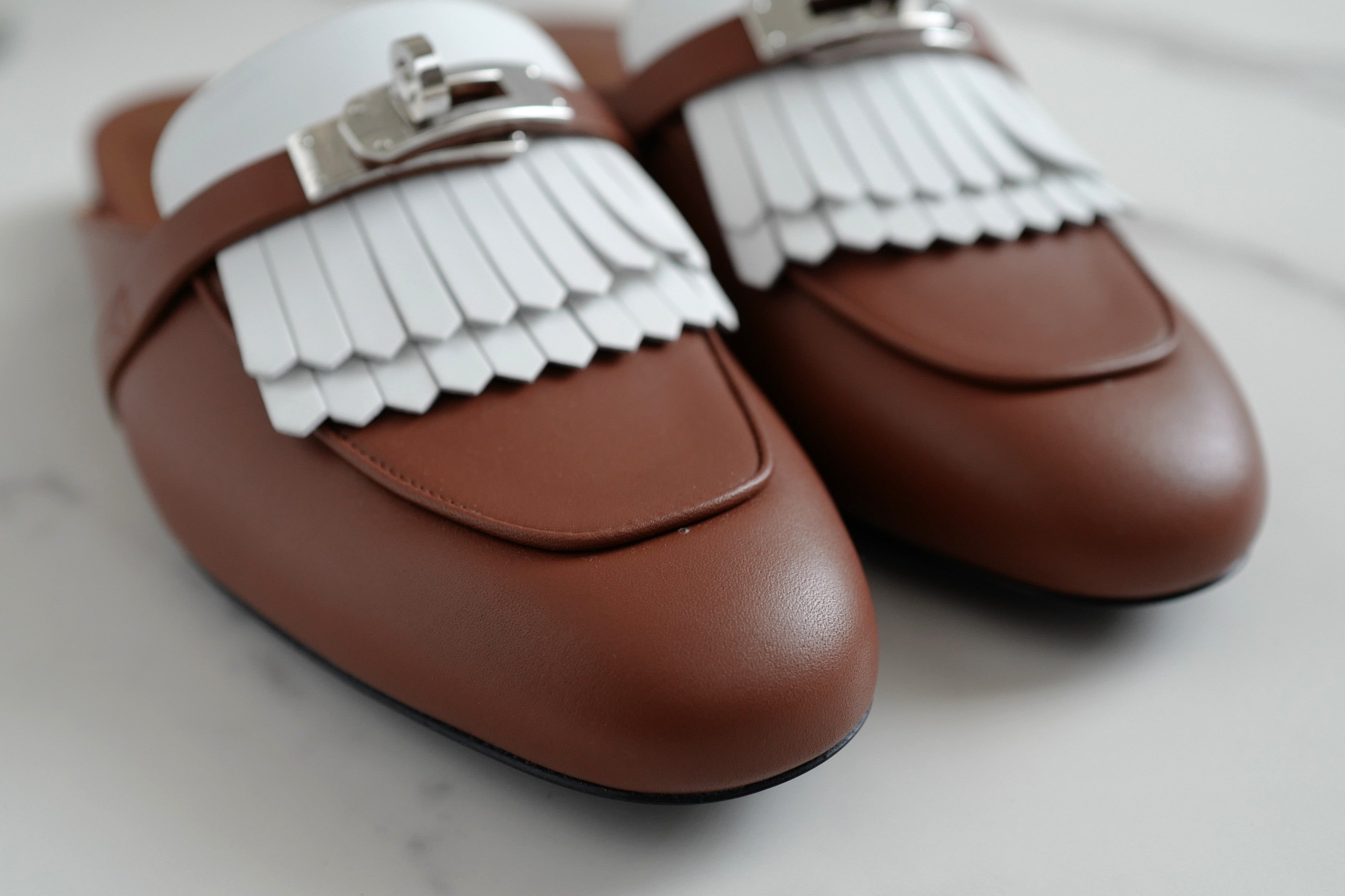 BNIB Hermes Women Mules Fringed Oz Supple Calfskin w/ PHW Size 38