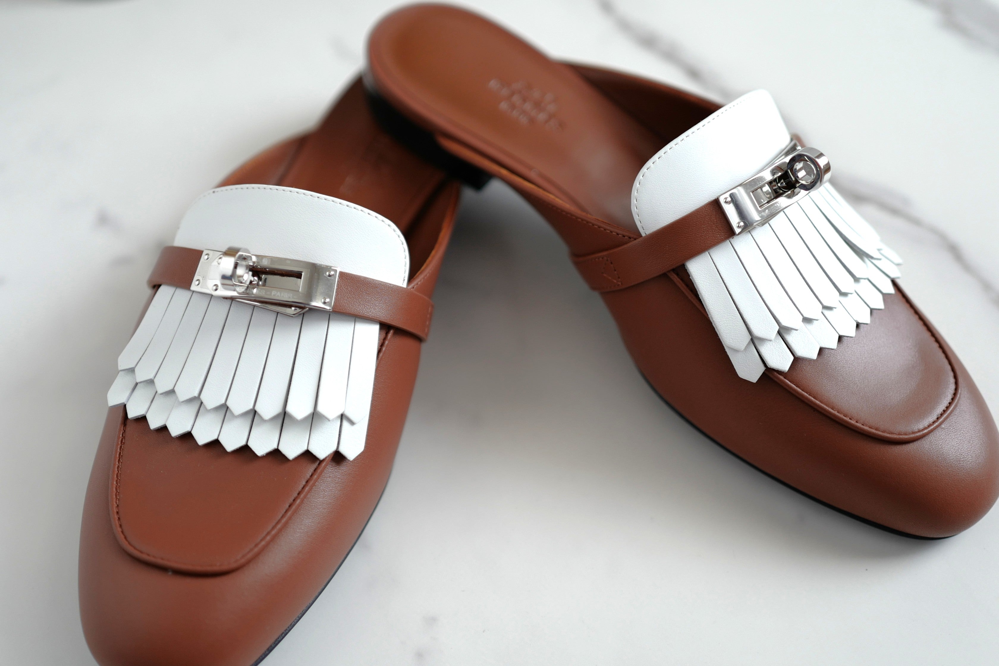 BNIB Hermes Women Mules Fringed Oz Supple Calfskin w/ PHW Size 38