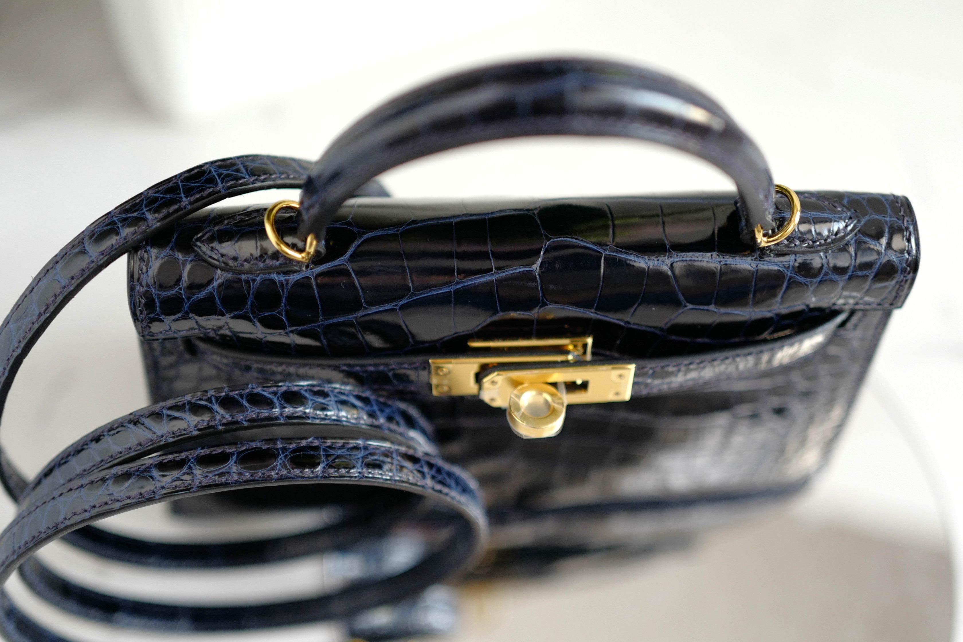 BNIB Hermes Mini Kelly Marine Shiny Alligator Gold Hardware