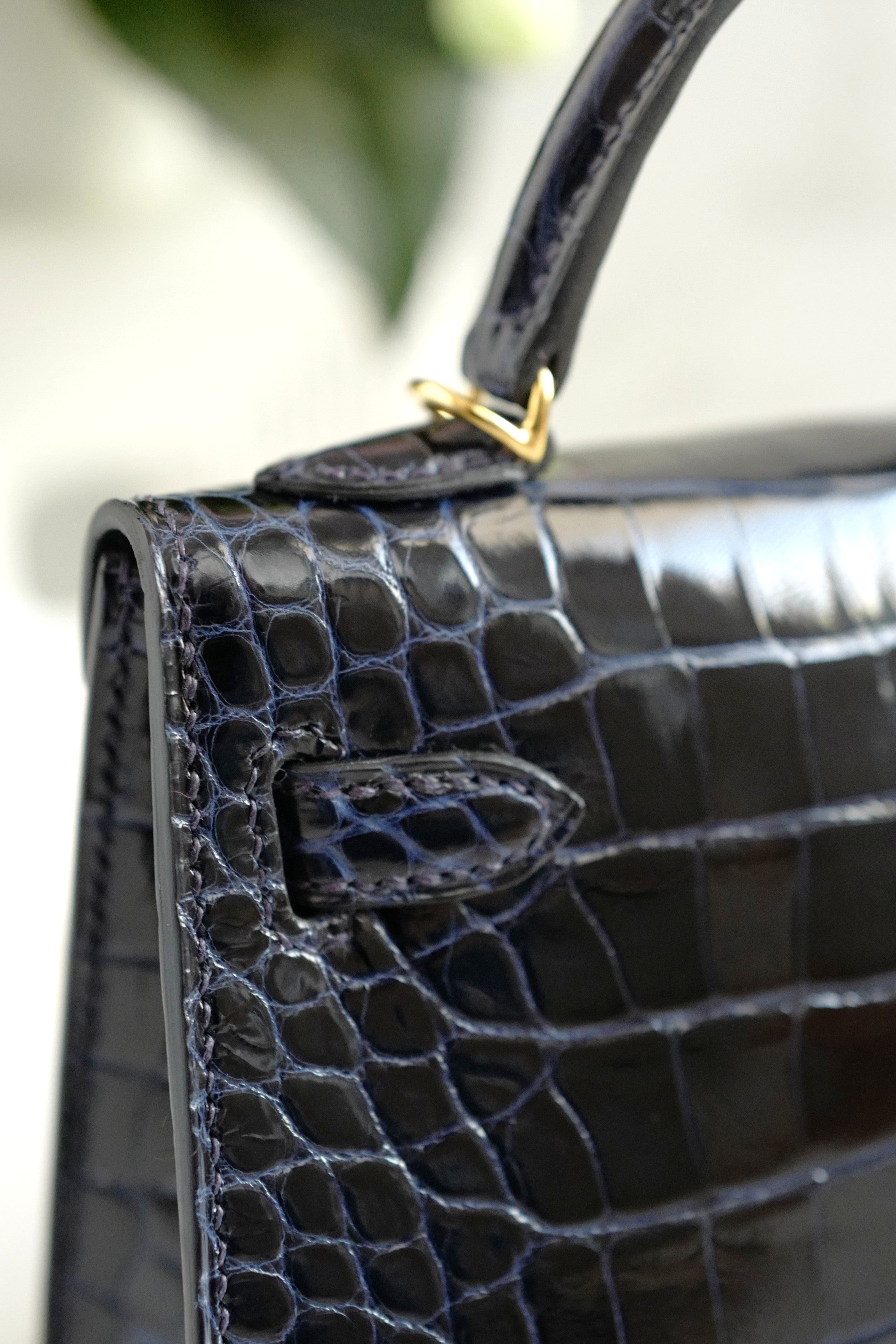 BNIB Hermes Mini Kelly Marine Shiny Alligator Gold Hardware