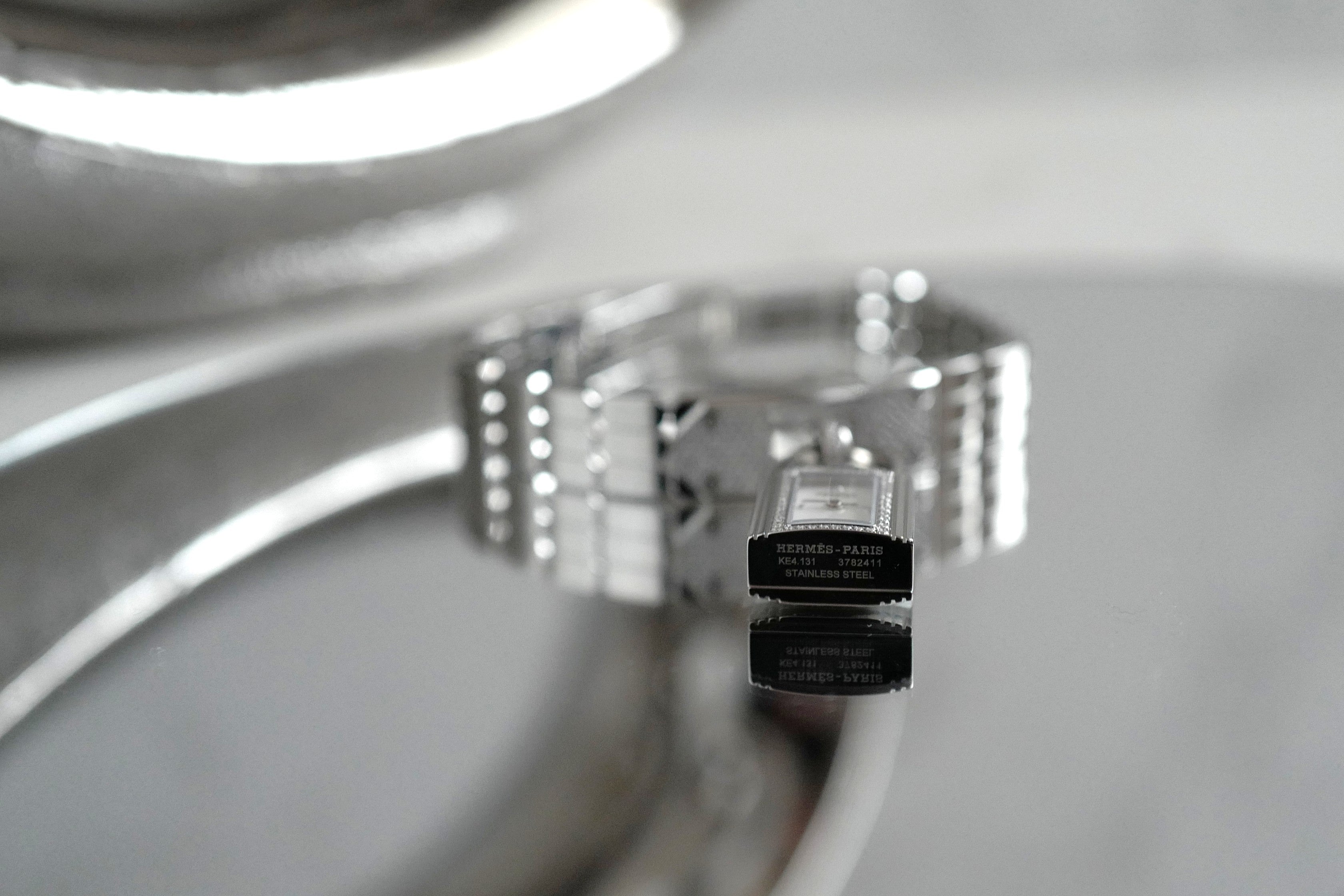 BNIB Hermes Kelly watch, Mini model, 16 mm, Diamond-Set Steel Plate Bracelet