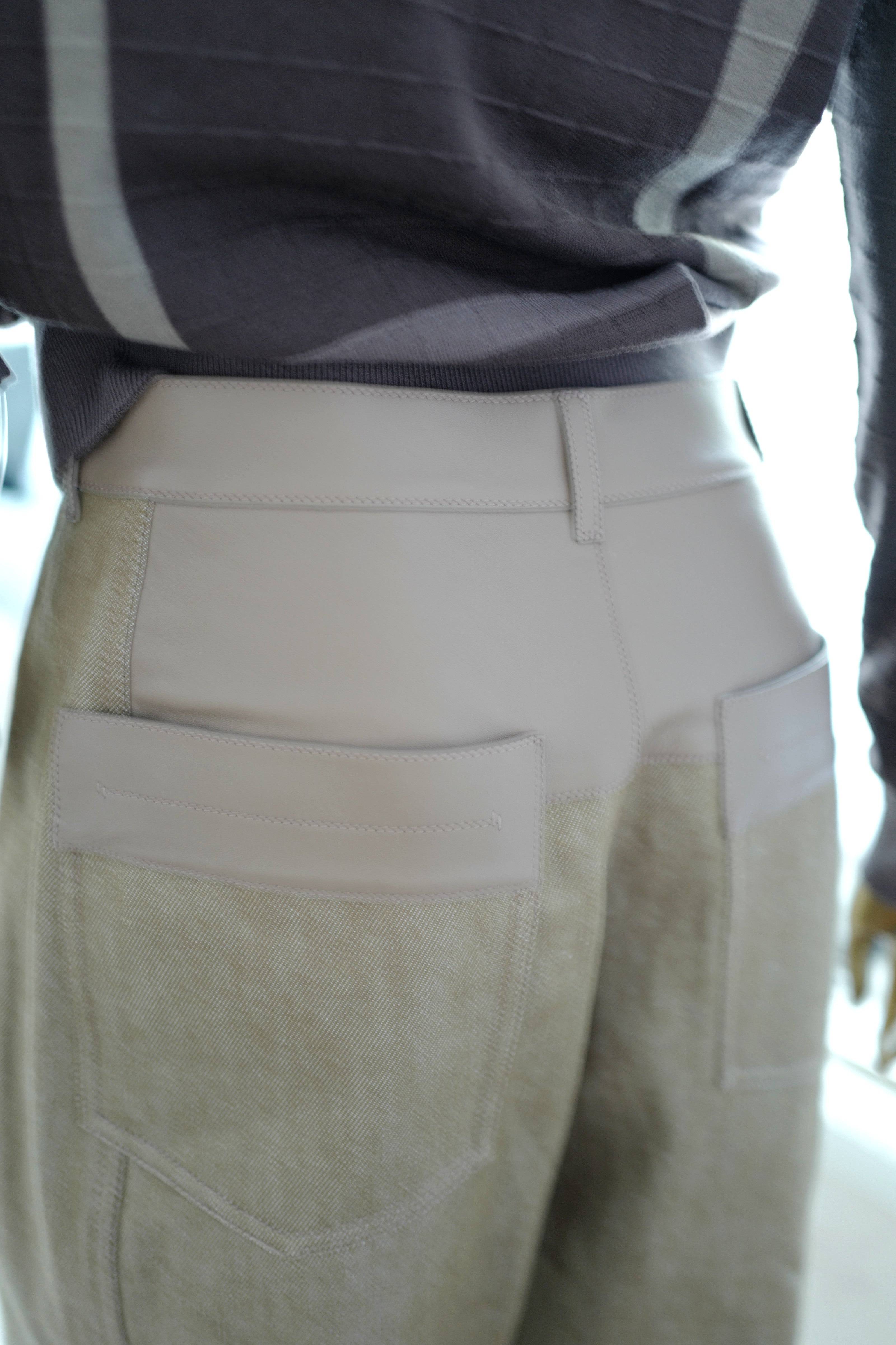 NEW Hermès SS25 Loose-Fit Pants with Leather Detail Denim Naturel/Vert - Size 38