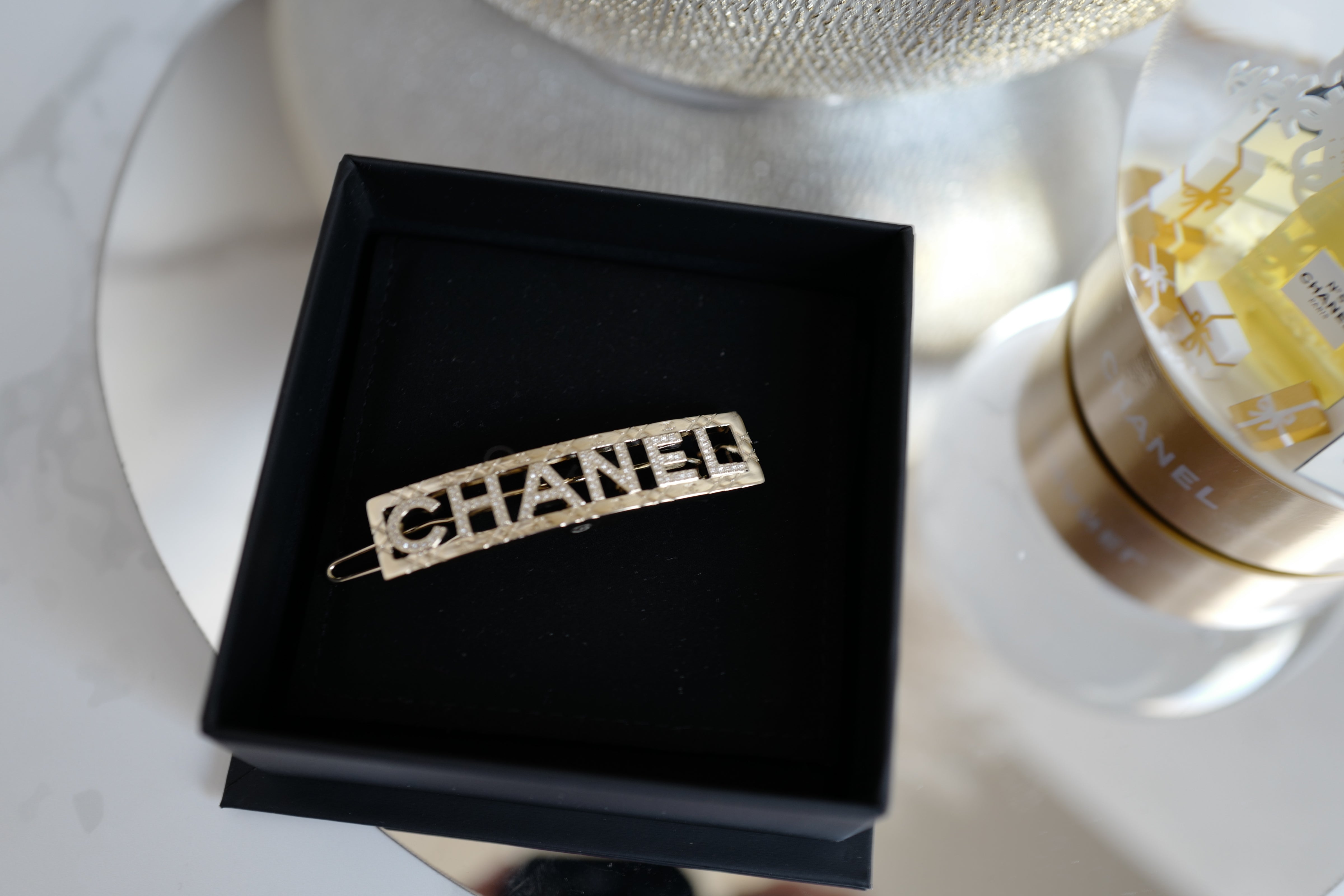 BNIB CHANEL Gold Barrette – Spring/Summer 2025 Collection 25P