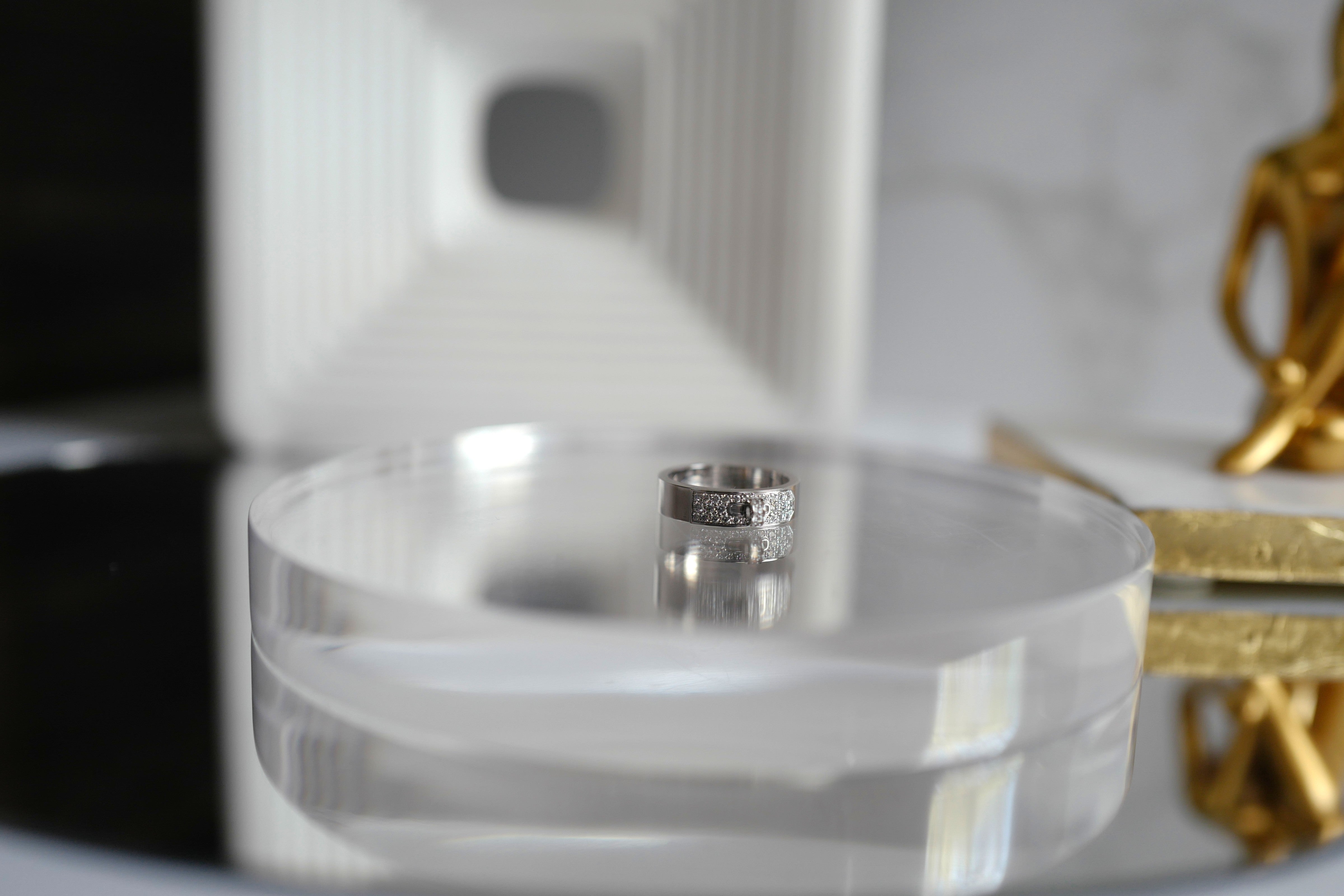 BNIB Hermes Kelly Ring in White Gold with Diamonds Size 50 $7500 Retail