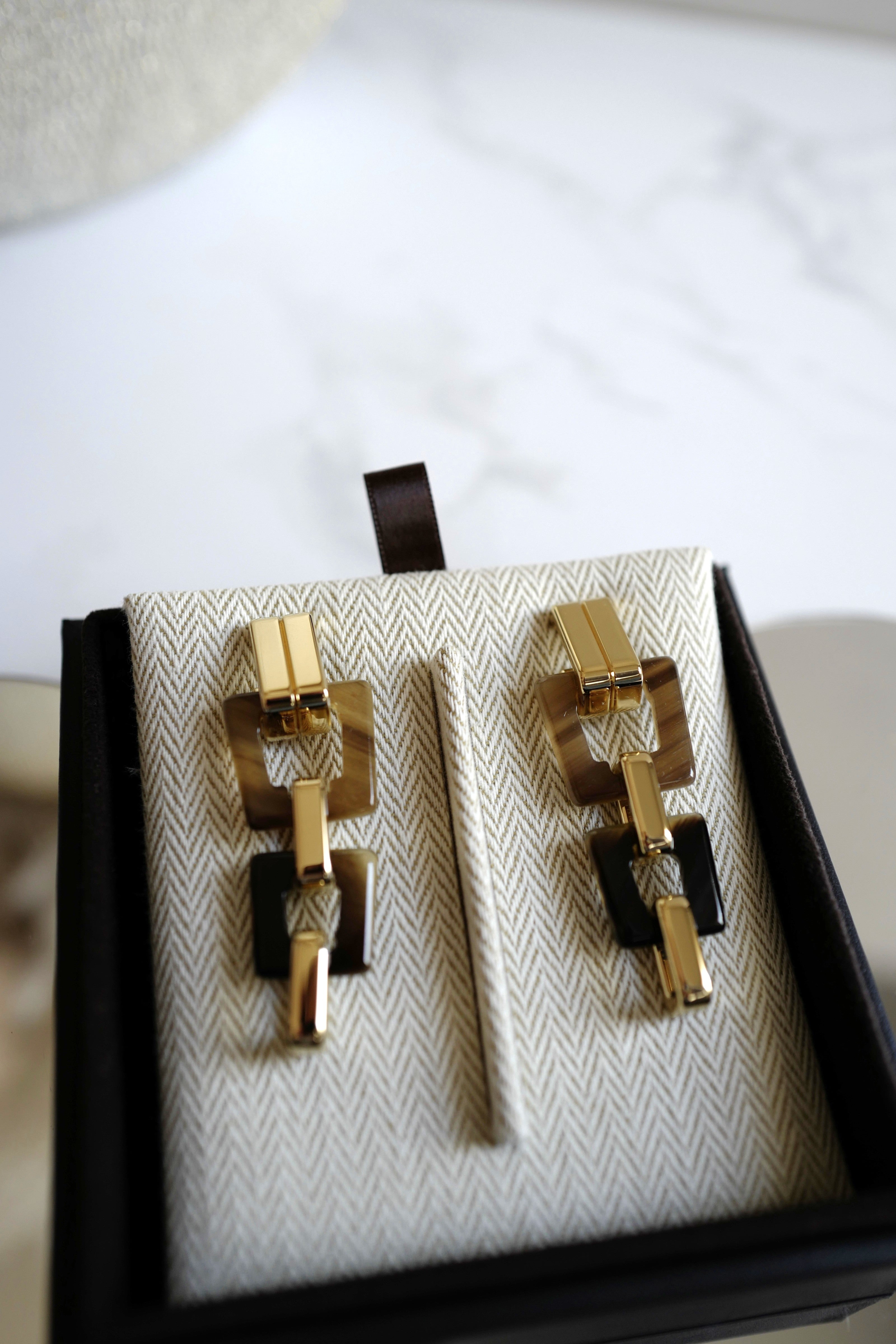 BNIB Hermès Ecuyère Earrings – Small Model $1250 Retail
