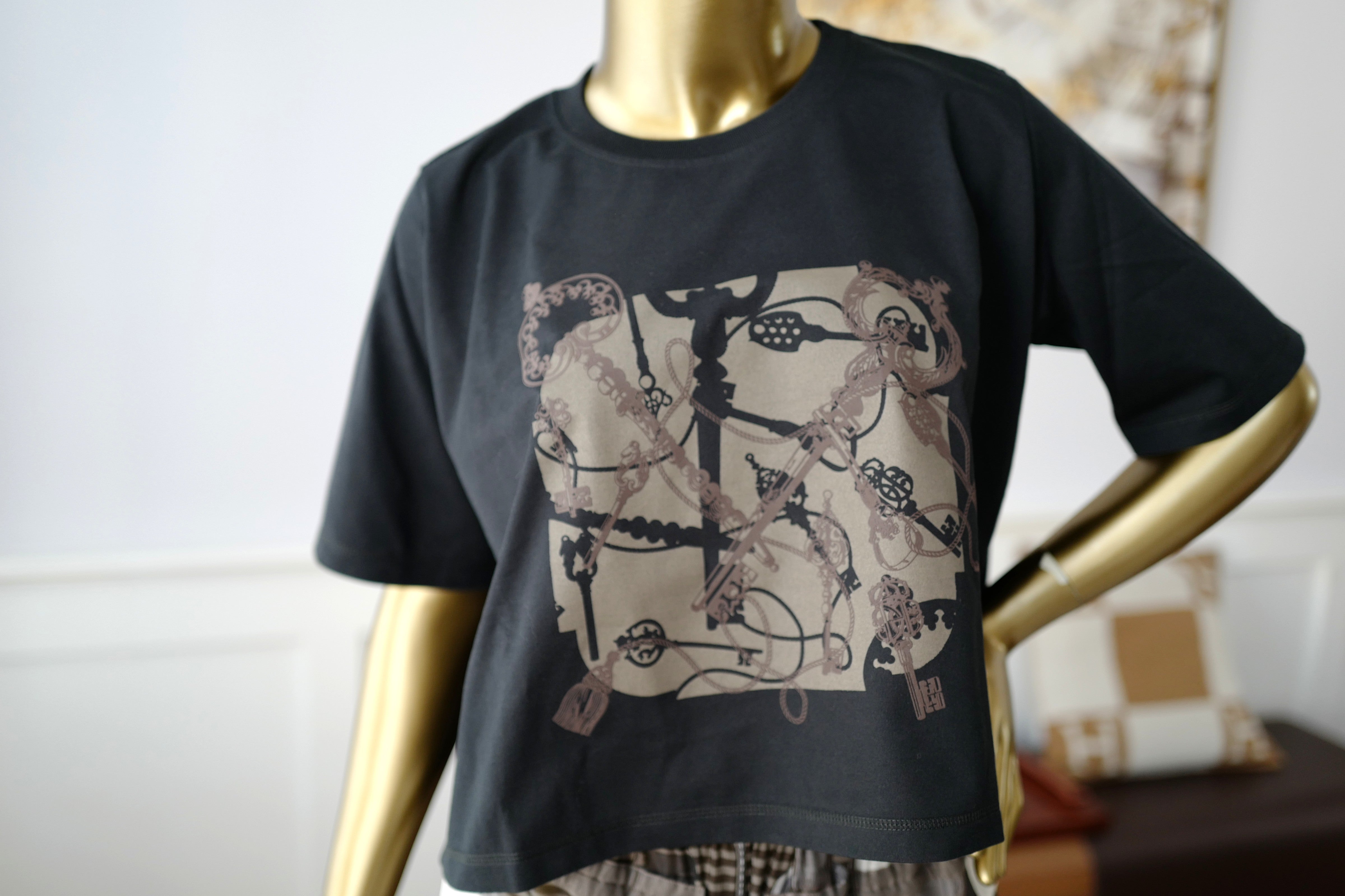NEW Hermès "Les Clefs" Cropped T-shirt Noir Size 36 SS25