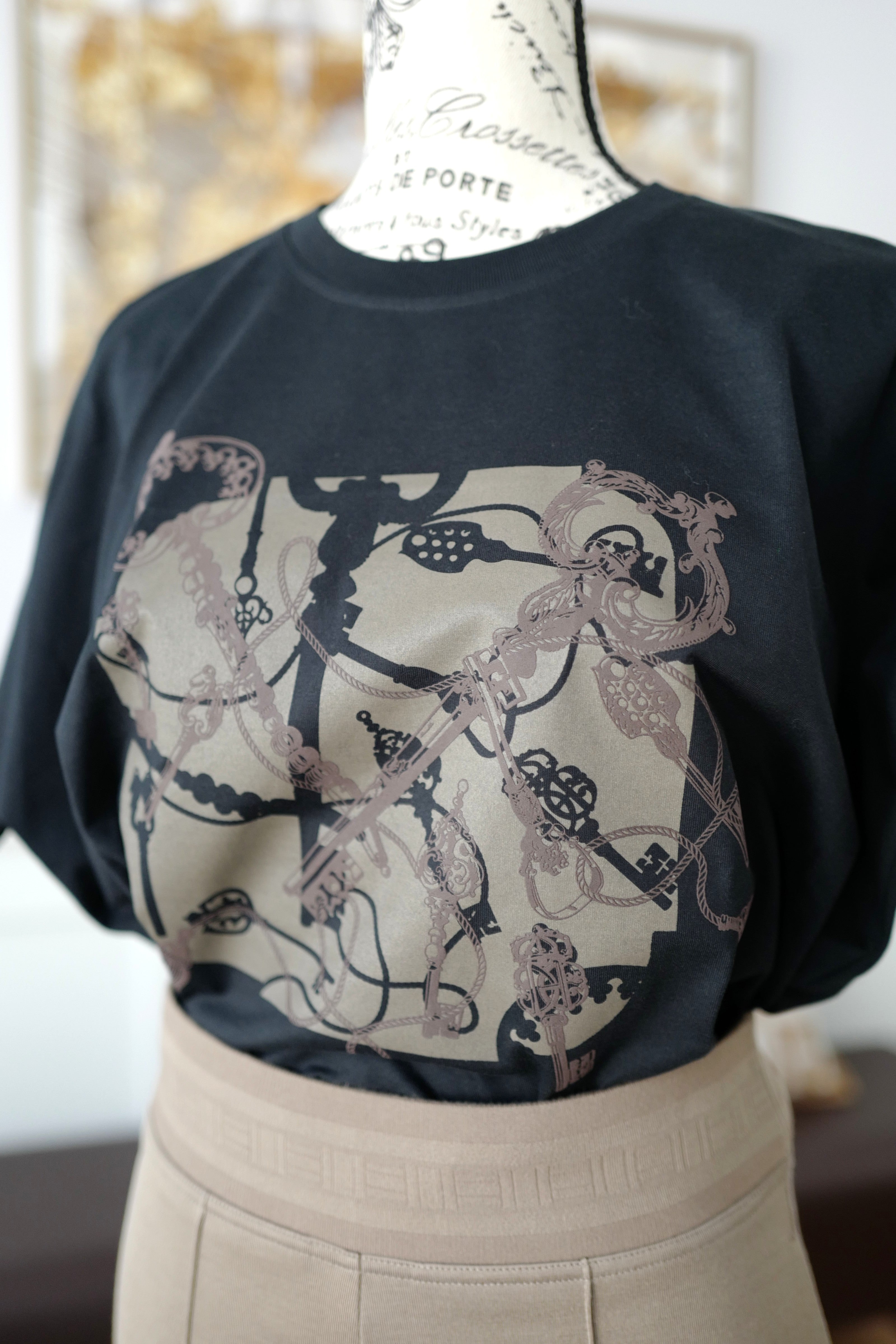 NEW Hermès "Les Clefs" Cropped T-shirt Noir Size 36 SS25