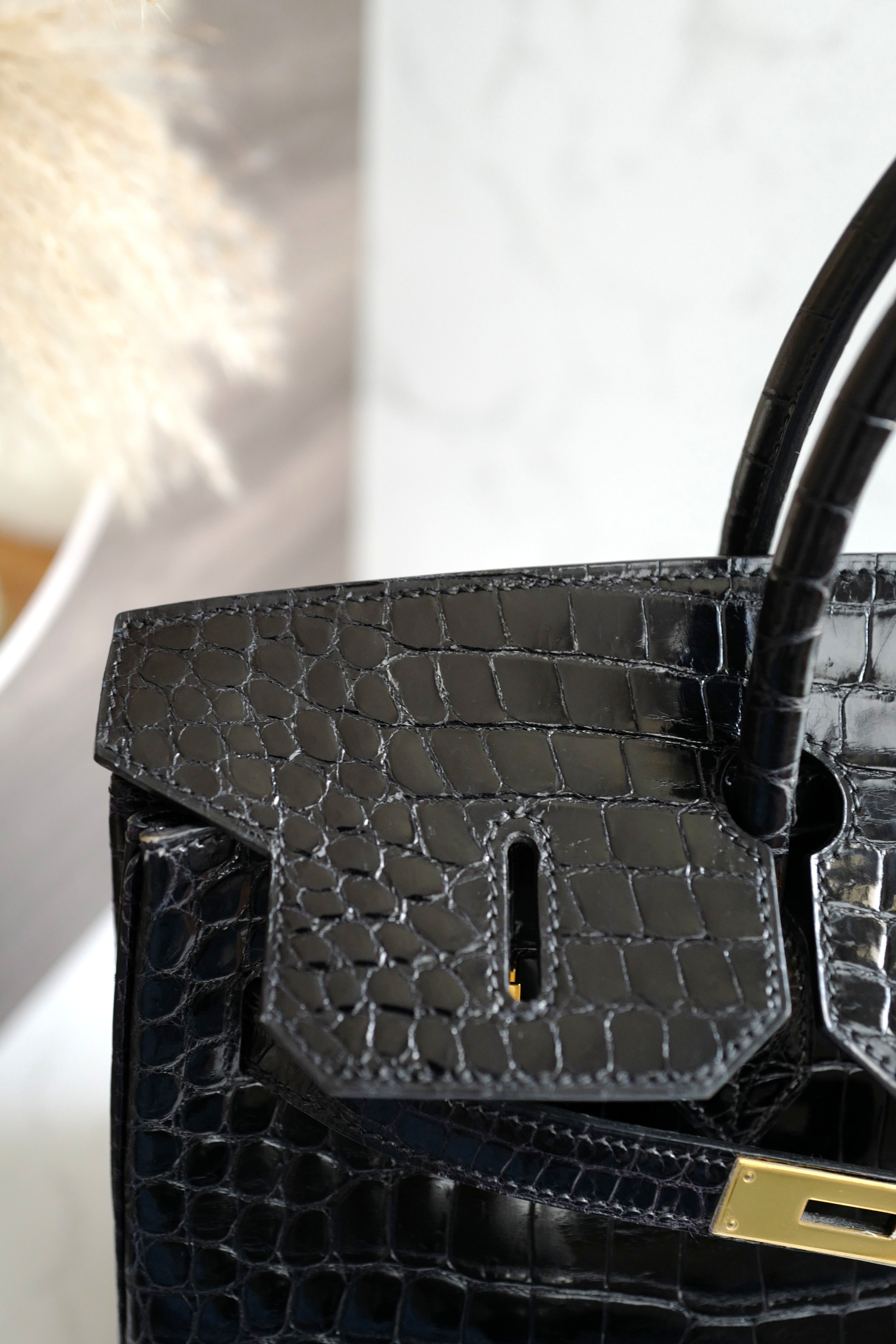 Hermès Birkin 35 Black Shiny Porosus Crocodile Gold HW #D Preowned Condition