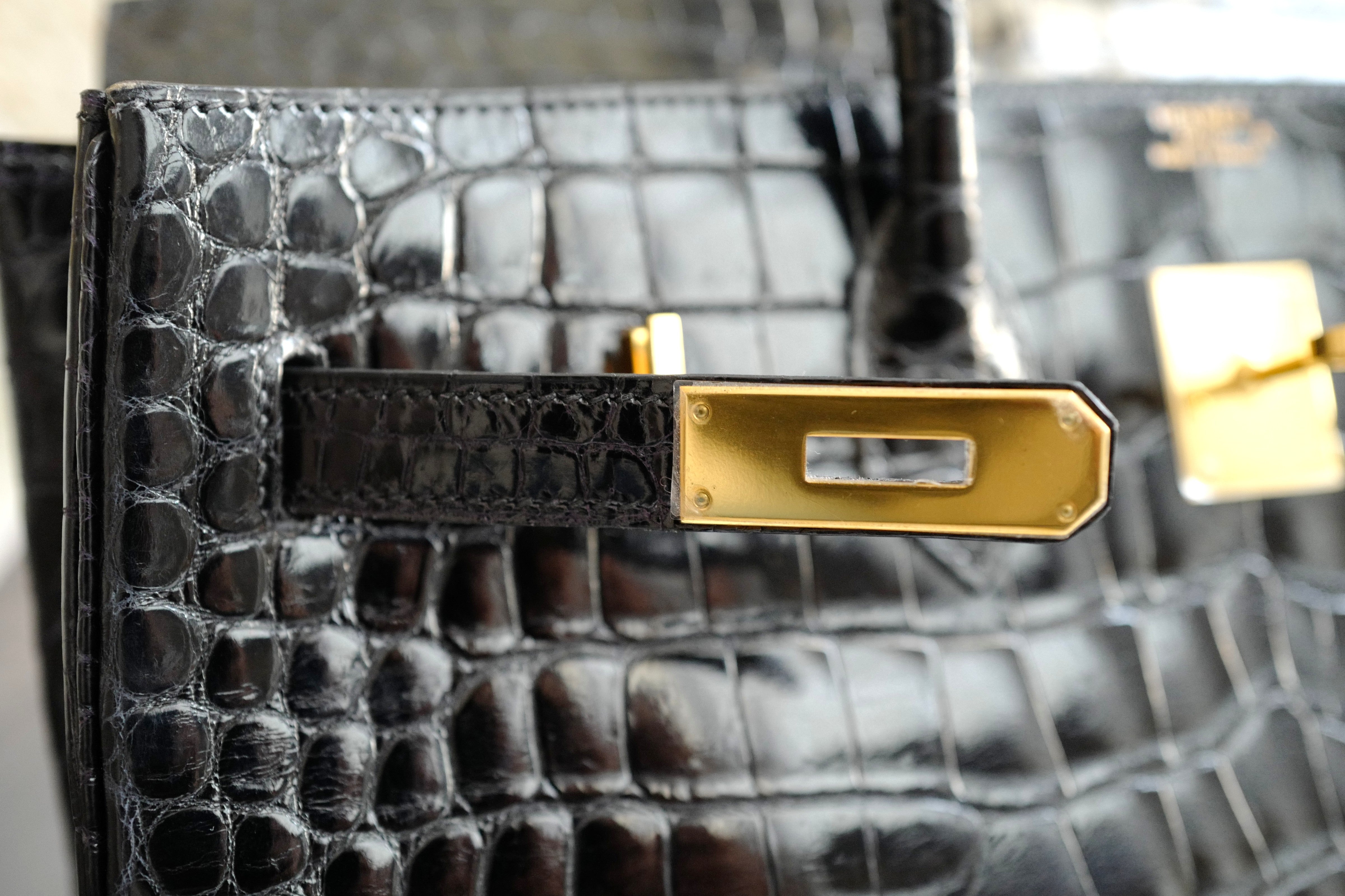 Hermès Birkin 35 Black Shiny Porosus Crocodile Gold HW #D Preowned Condition