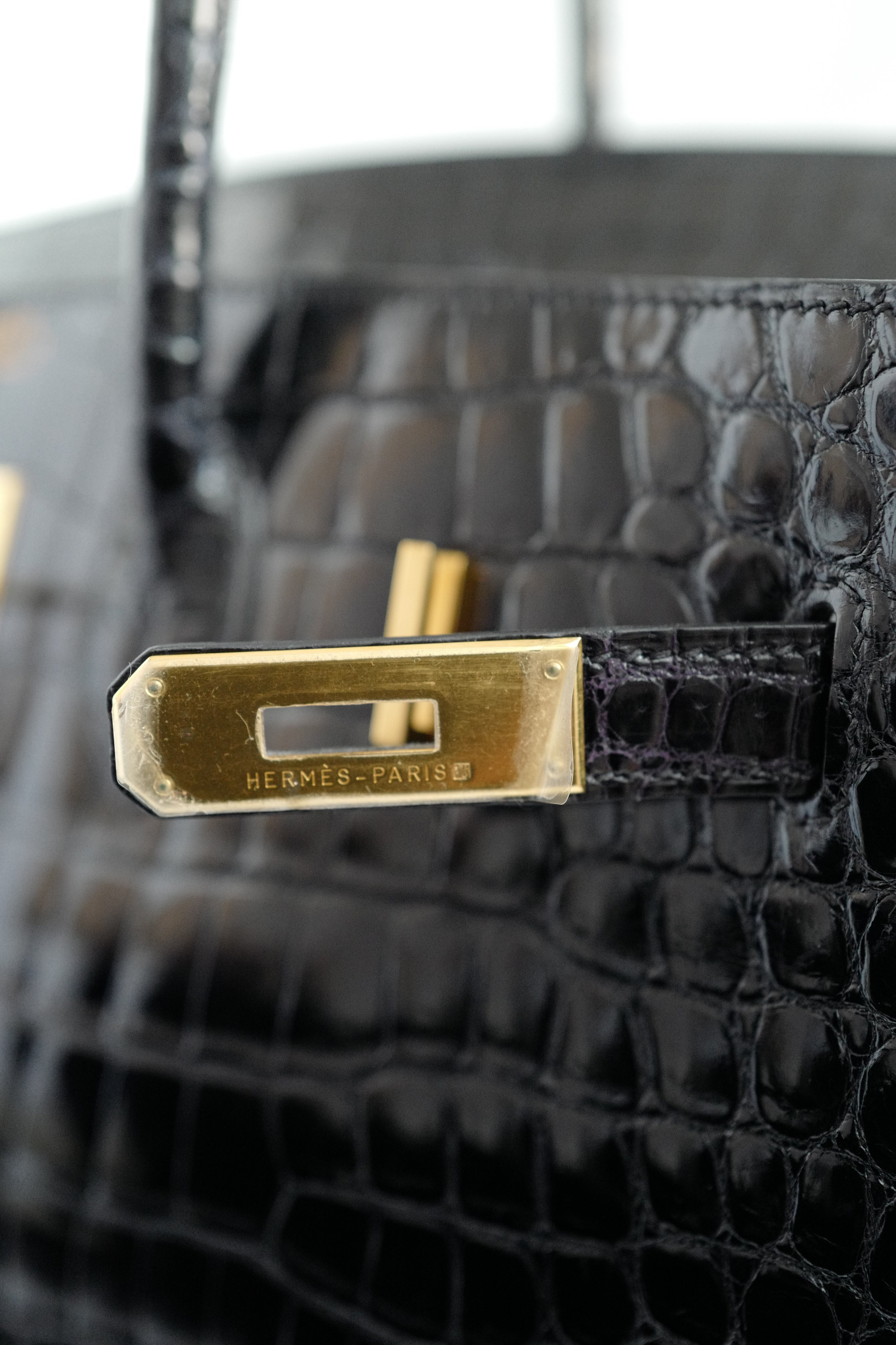 Hermès Birkin 35 Black Shiny Porosus Crocodile Gold HW #D Preowned Condition