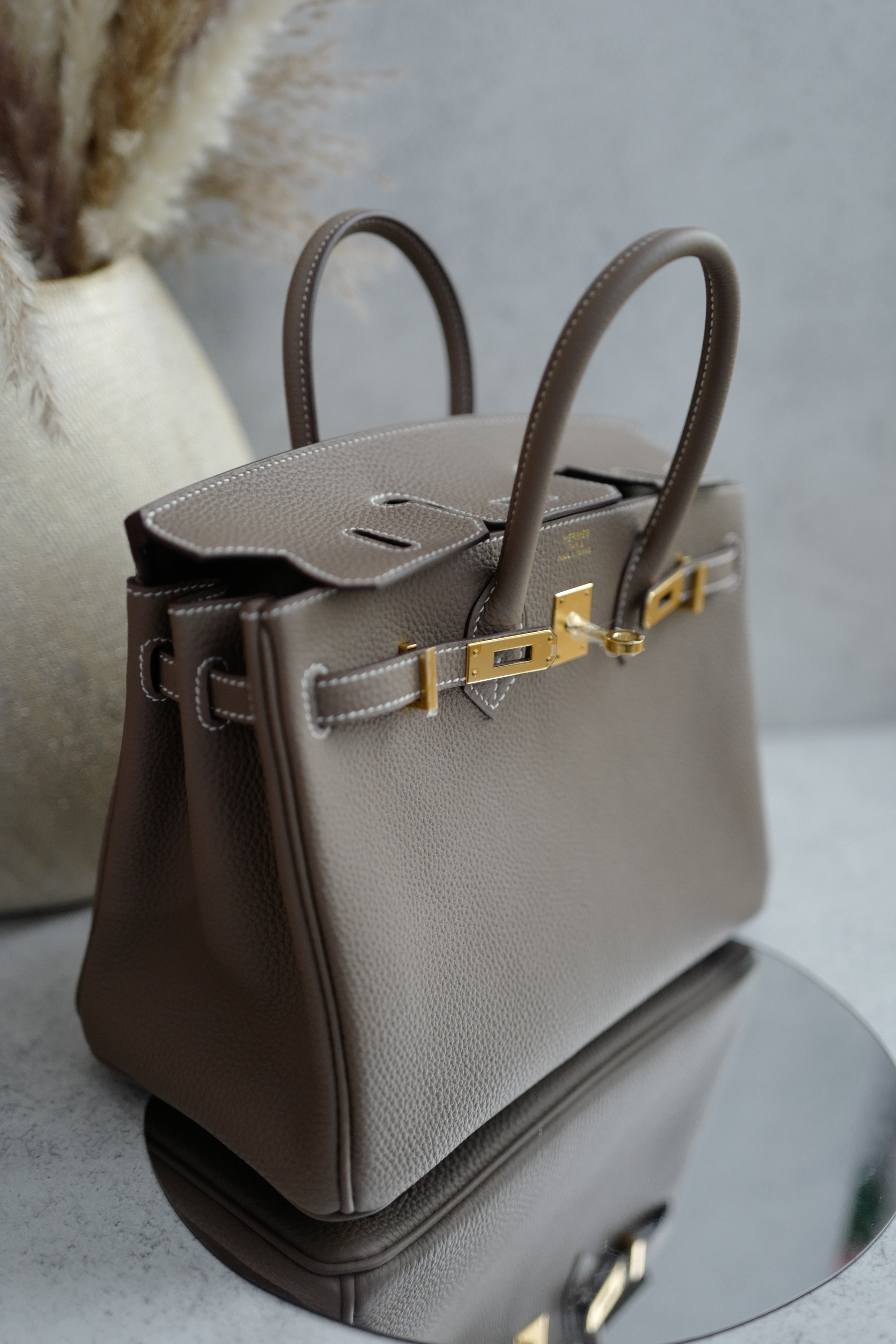 BNIB Hermès Birkin 25 Togo Etoupe Gold Hardware Stamp 2025