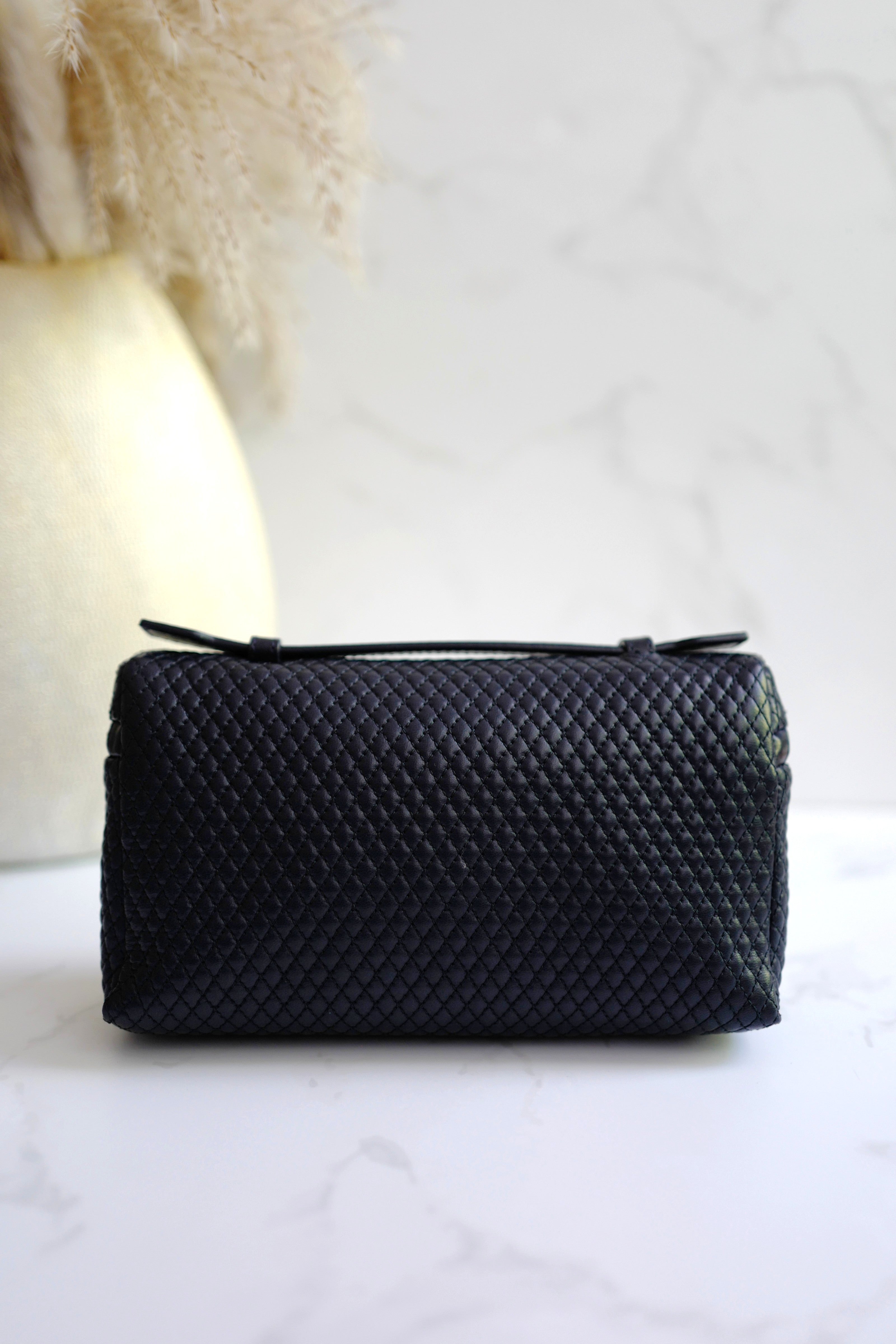 BNIB Loro Piana Extra Pocket L19 Quilted Leather in Blue Navy/Sun Gold GHW 2025