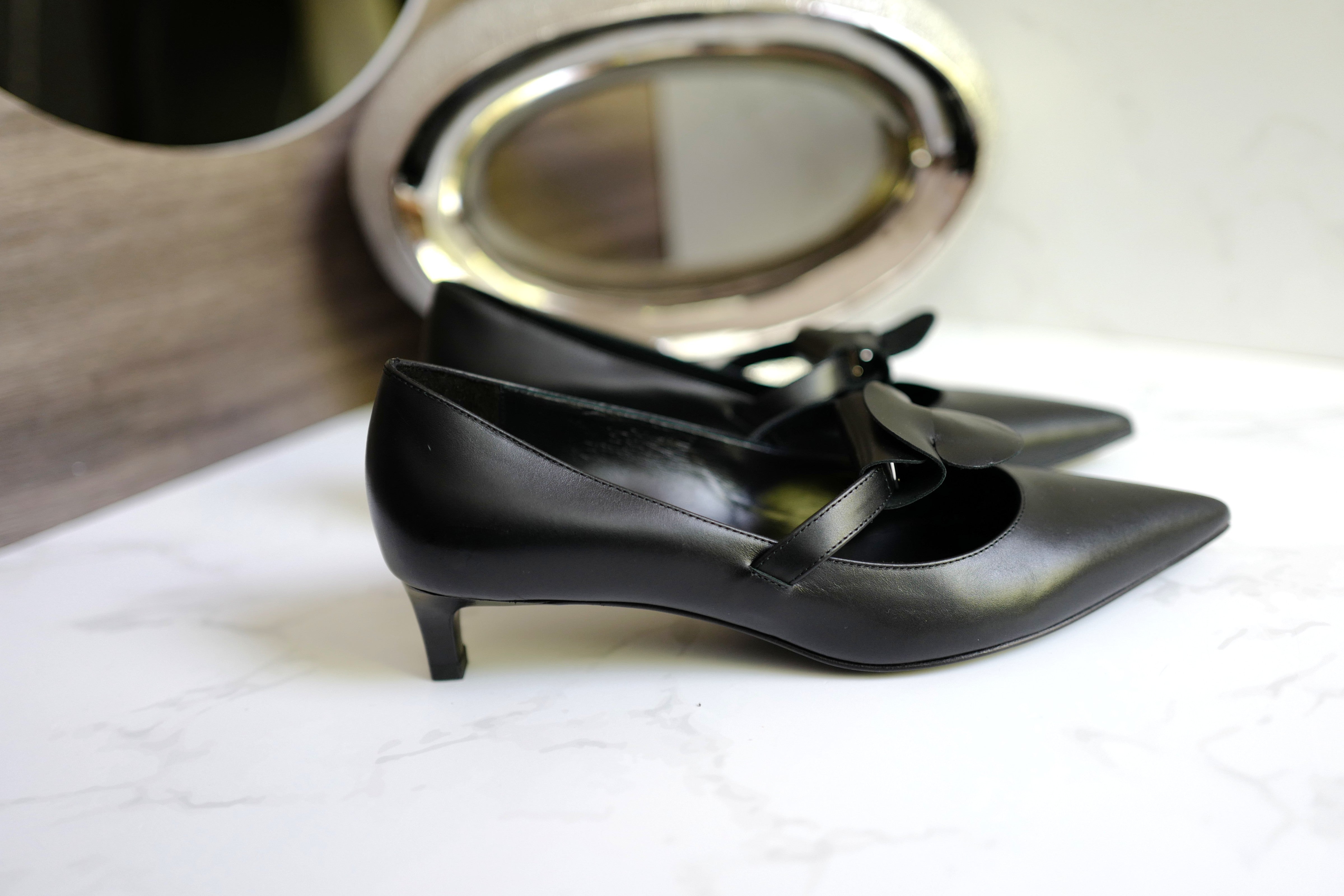 Brand New Hermès Kiara 40 Pumps in Noir Size 37.5