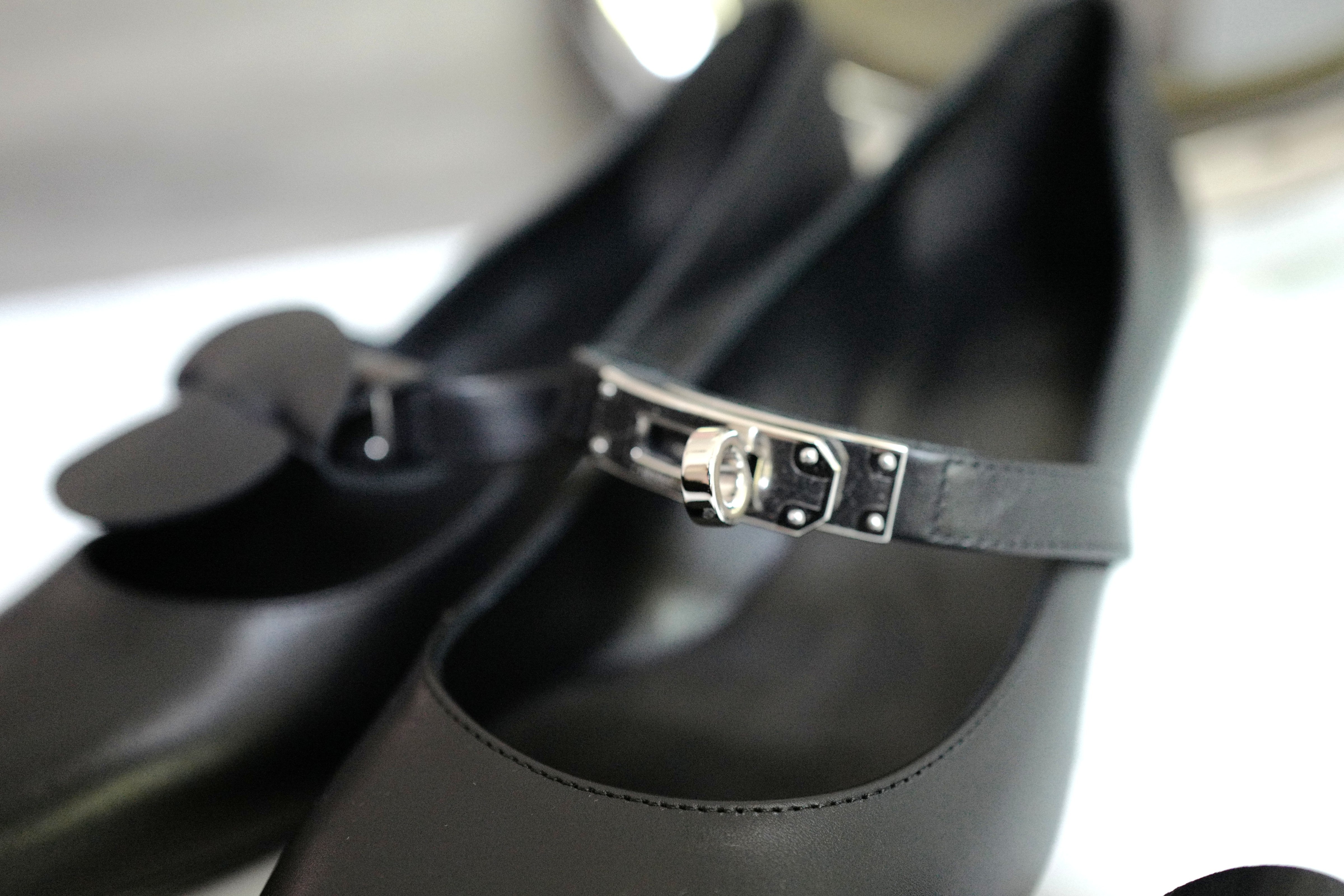 Brand New Hermès Kiara 40 Pumps in Noir Size 37.5