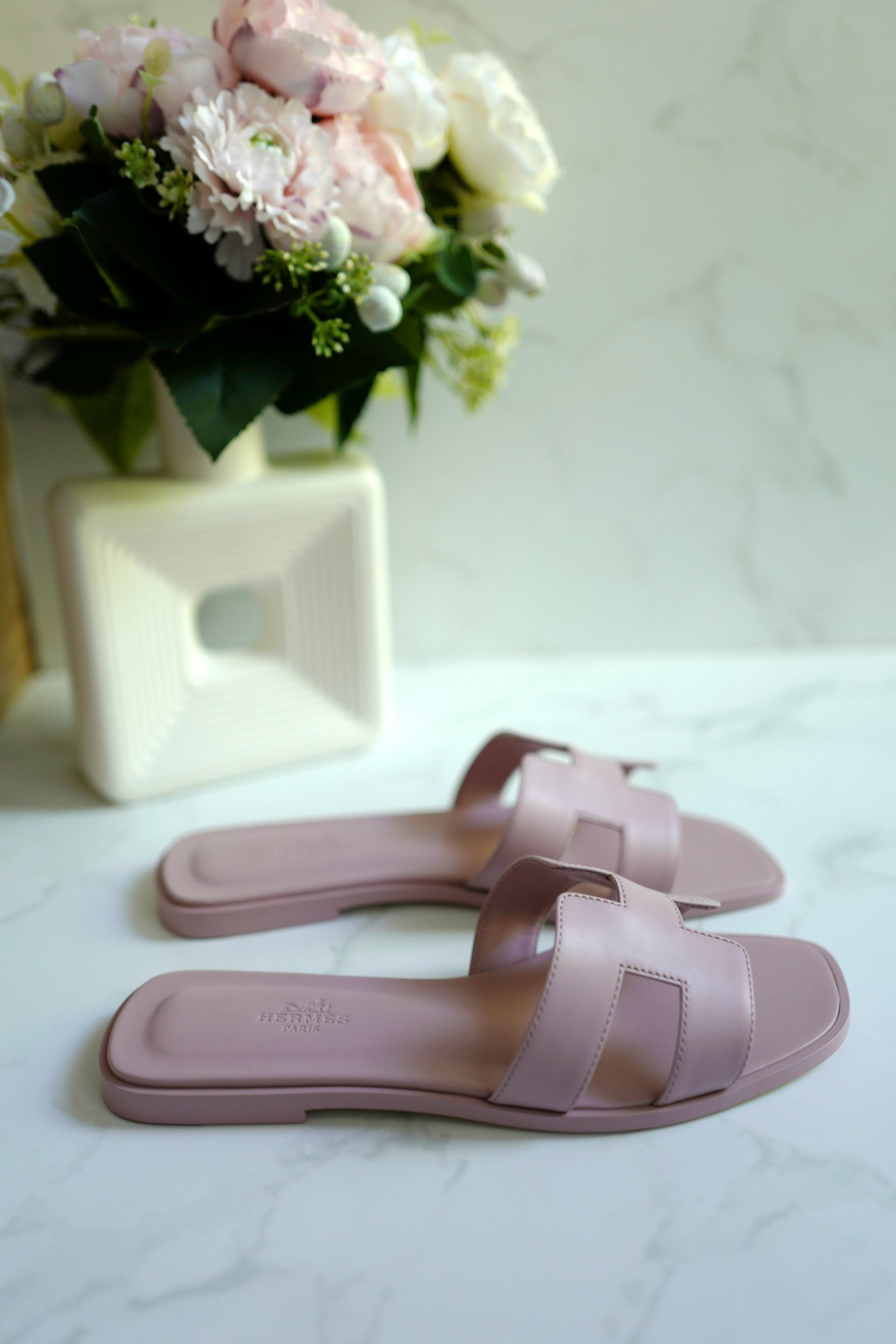 Brand New Hermès Oran Sandal in Rose Cancan Pink Size 38